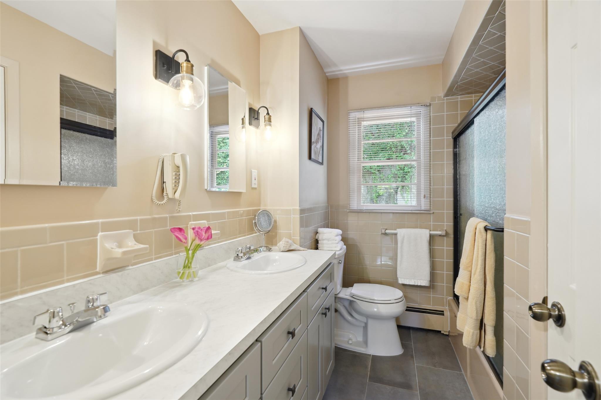 10 Rockledge Road, Bronxville, NY 10708