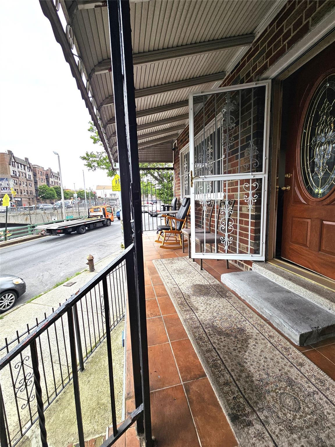 2164 Cross Bronx Expressway, Bronx, NY 10472