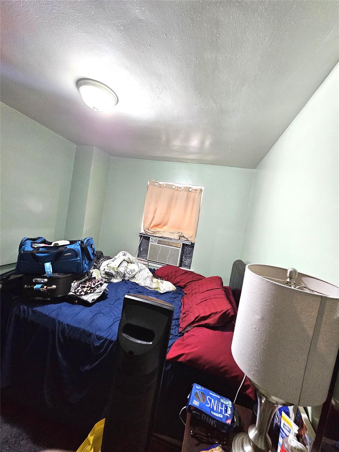 2164 Cross Bronx Expressway, Bronx, NY 10472