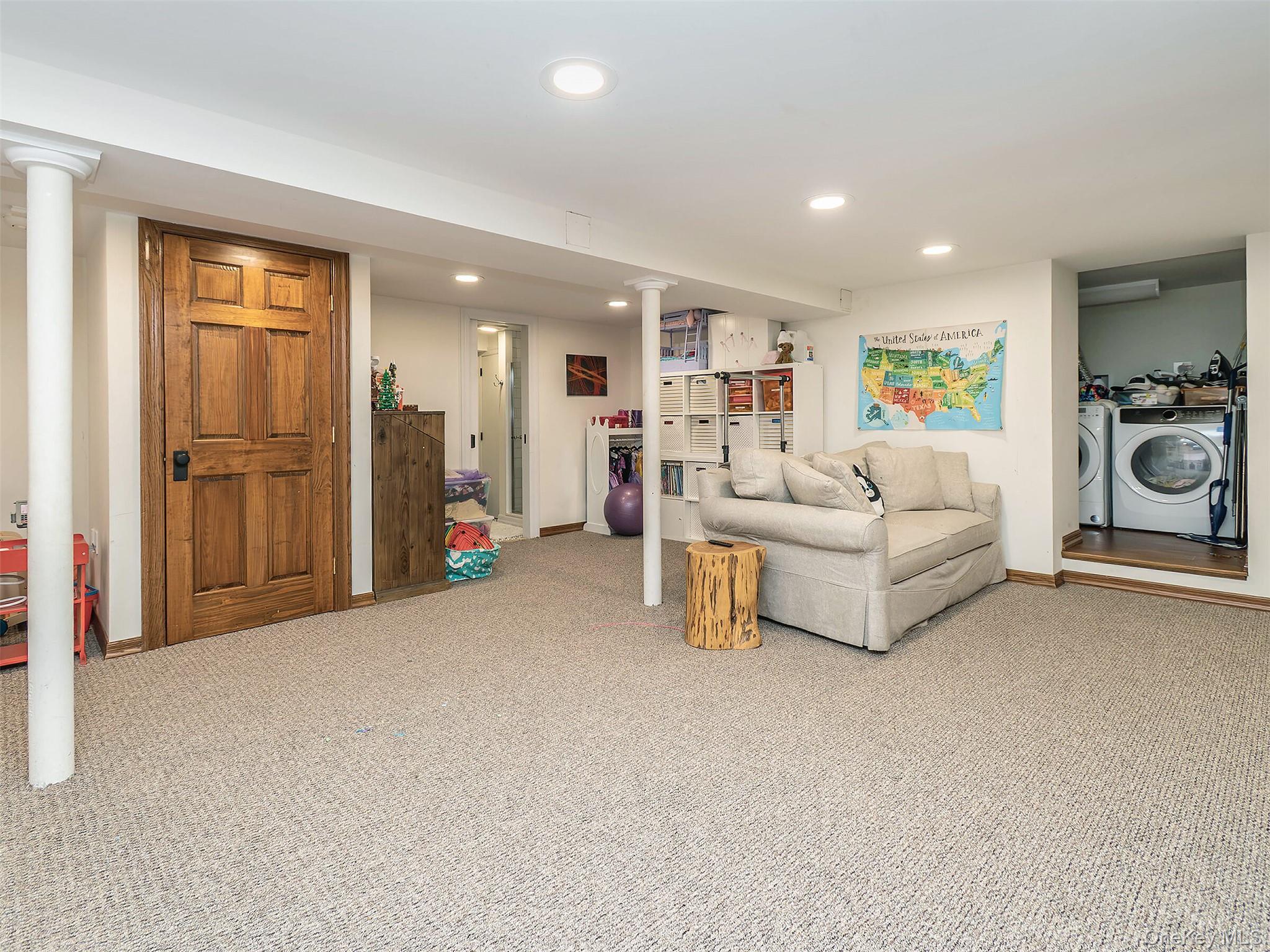 184 Circle Drive, Manhasset, NY 11030