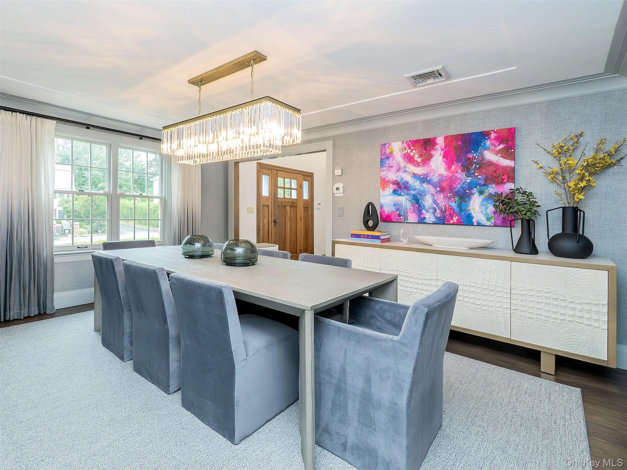 184 Circle Drive, Manhasset, NY 11030