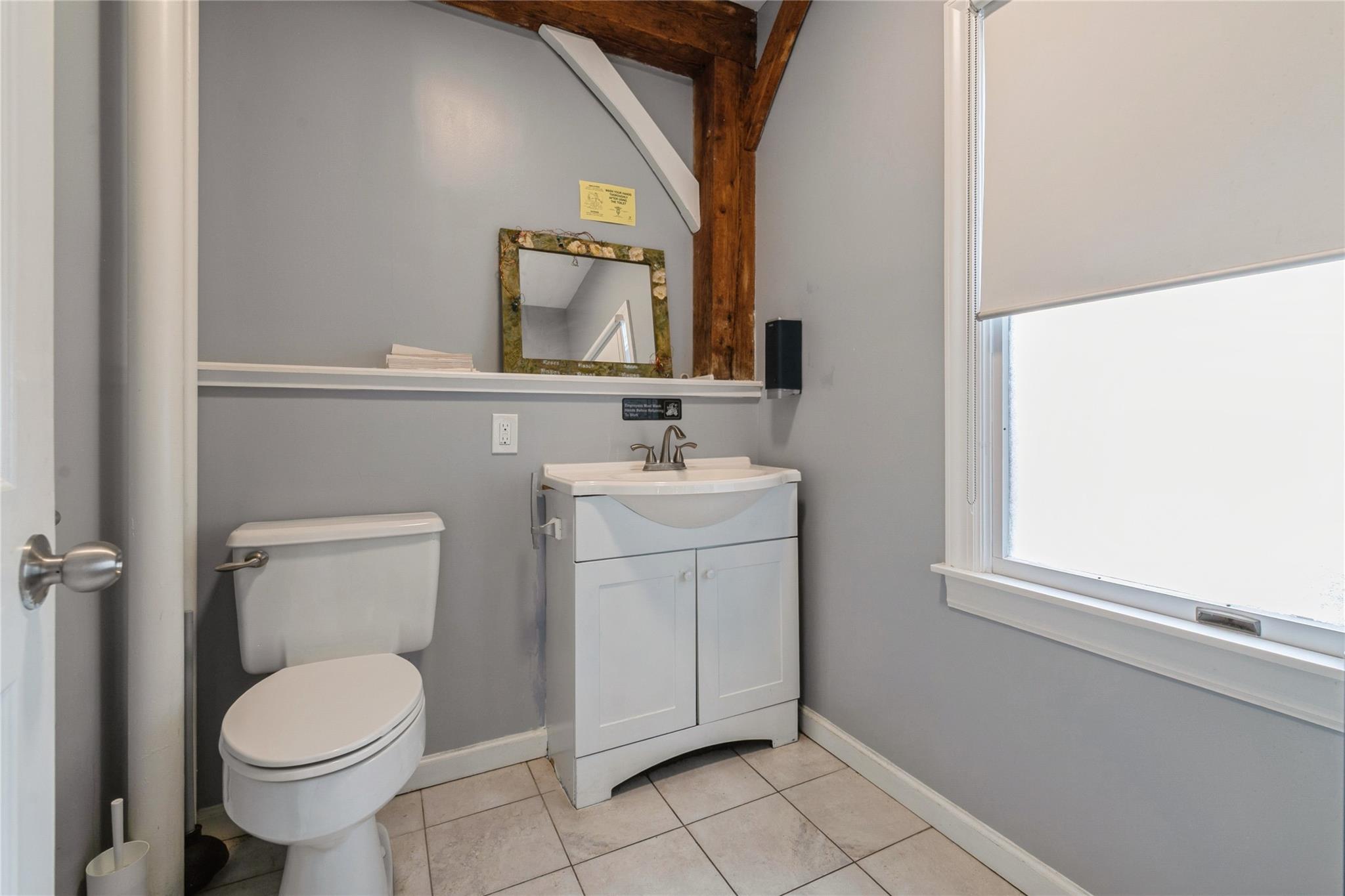 53345 Main Road # #3-1, Southold, NY 11971