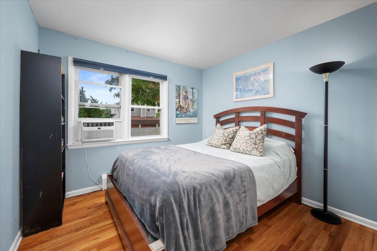 32 Brady Avenue, New Rochelle, NY 10805