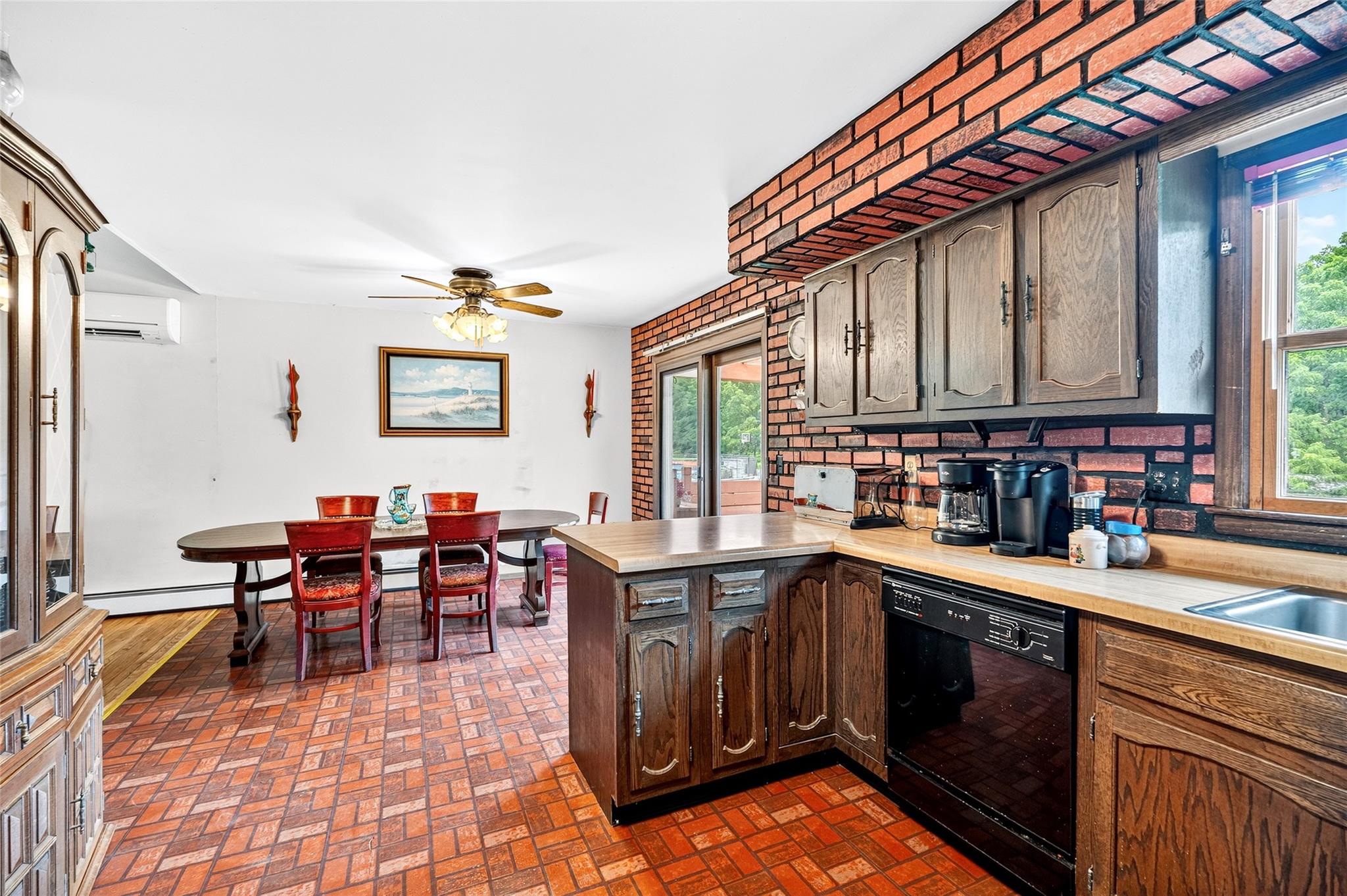 408 Bull Road, Rock Tavern, NY 12575