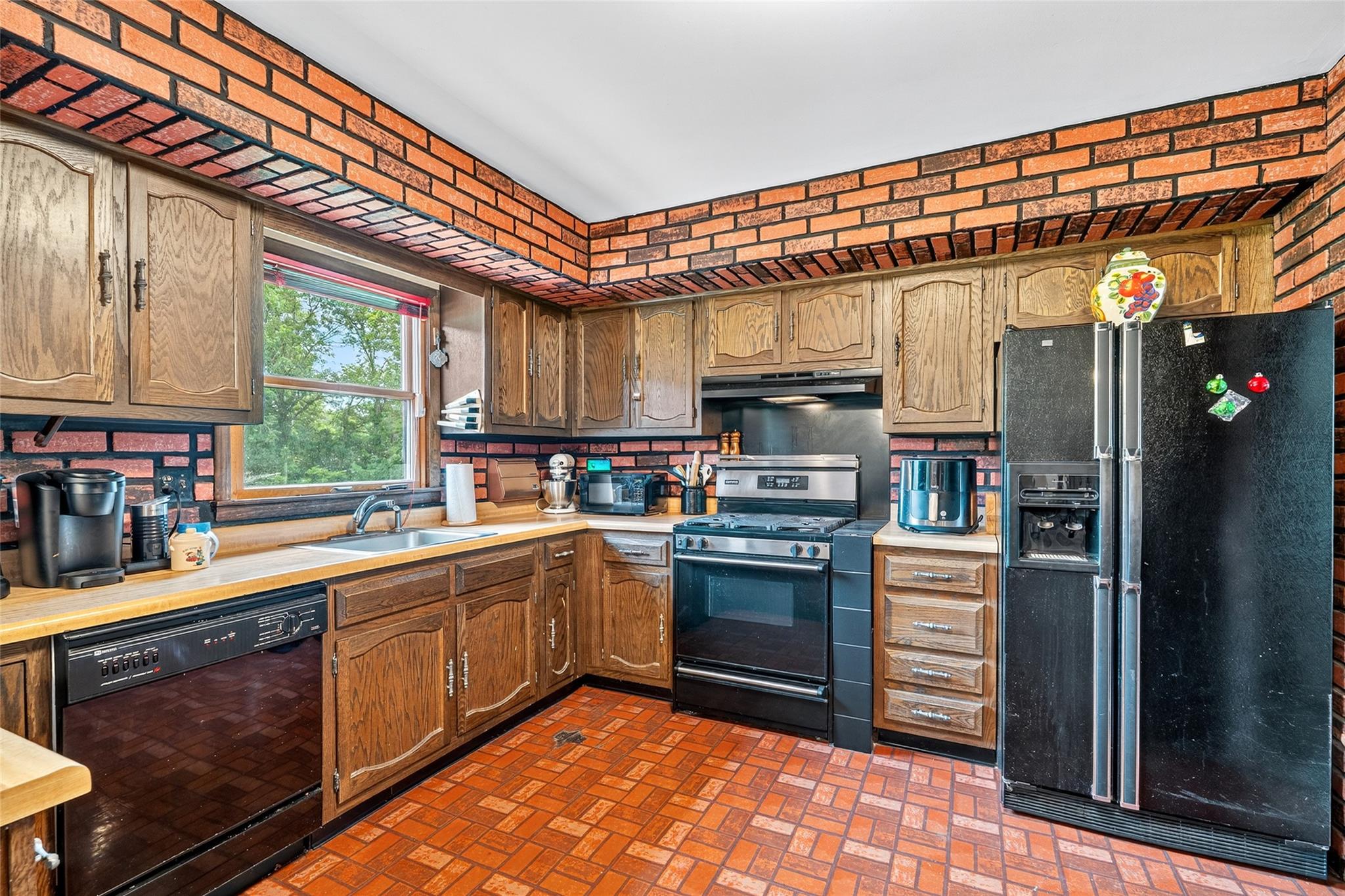 408 Bull Road, Rock Tavern, NY 12575