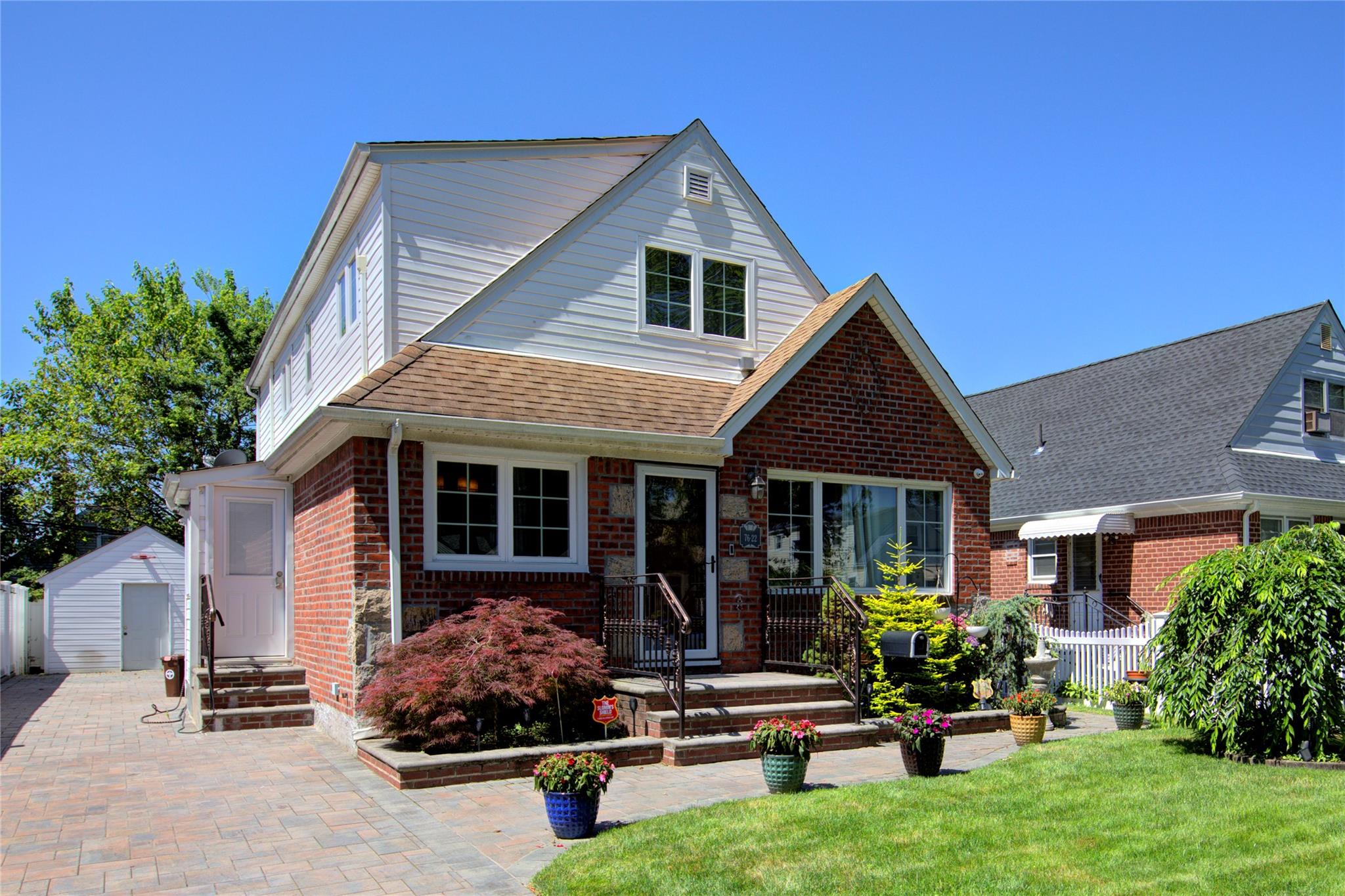 7622 265th Street, New Hyde Park, NY 11040