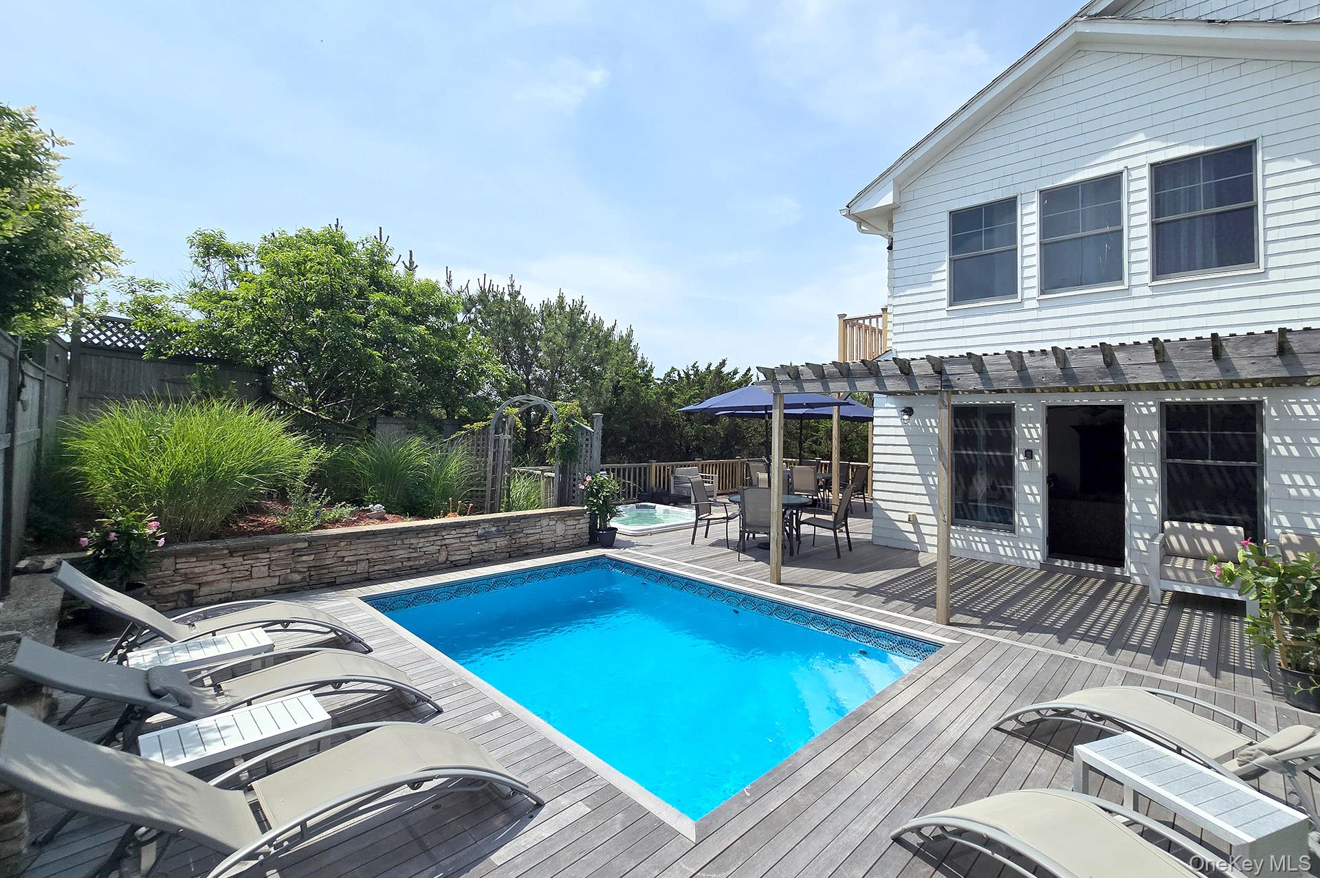 300 Lewis Walk, Cherry Grove, NY 11782