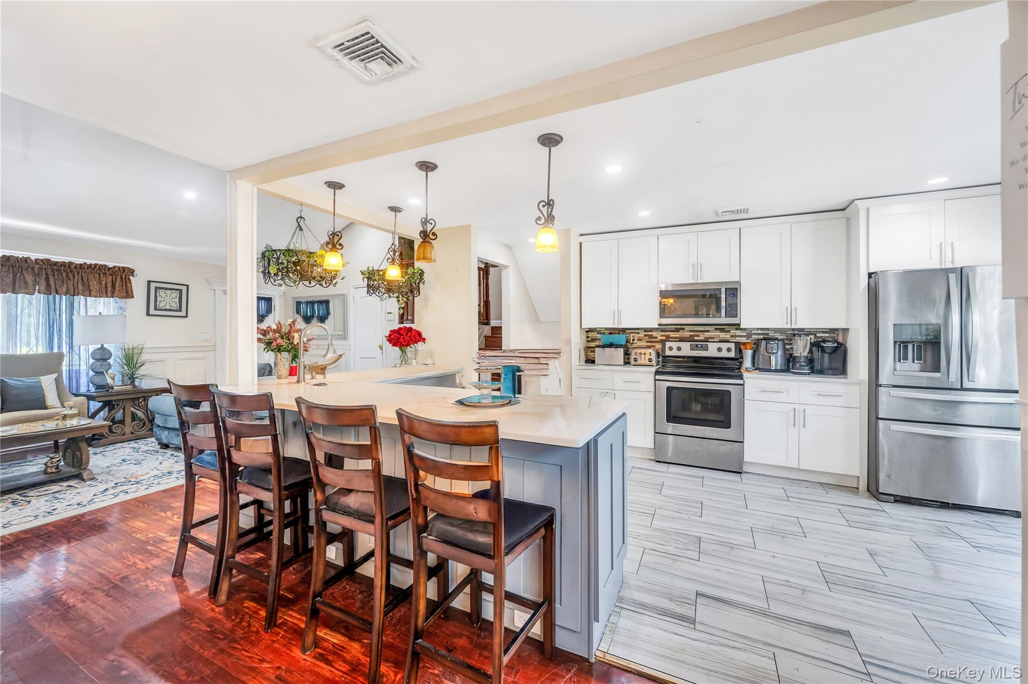 1091 Cramer Court, North Baldwin, NY 11510