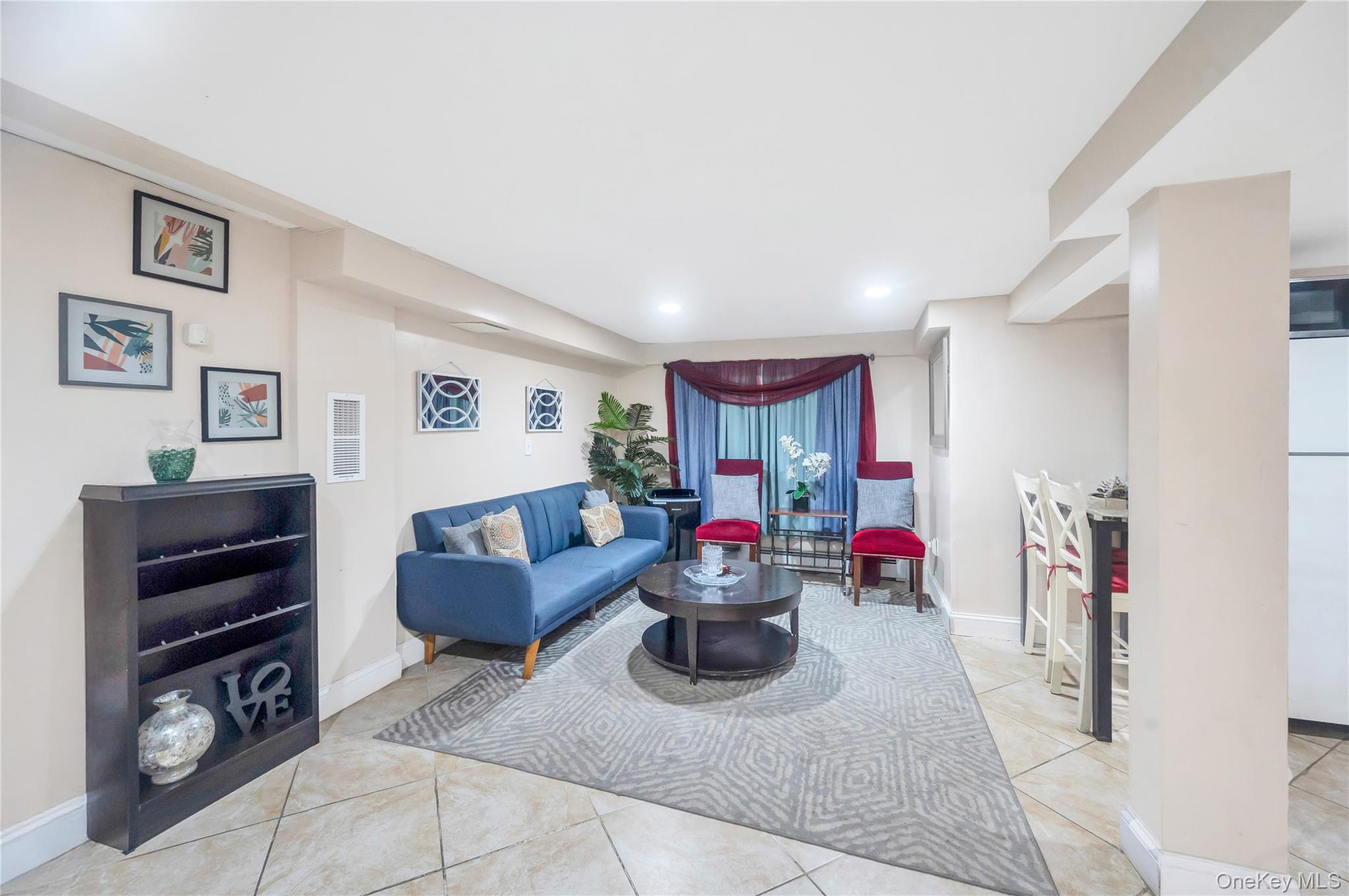 1091 Cramer Court, North Baldwin, NY 11510