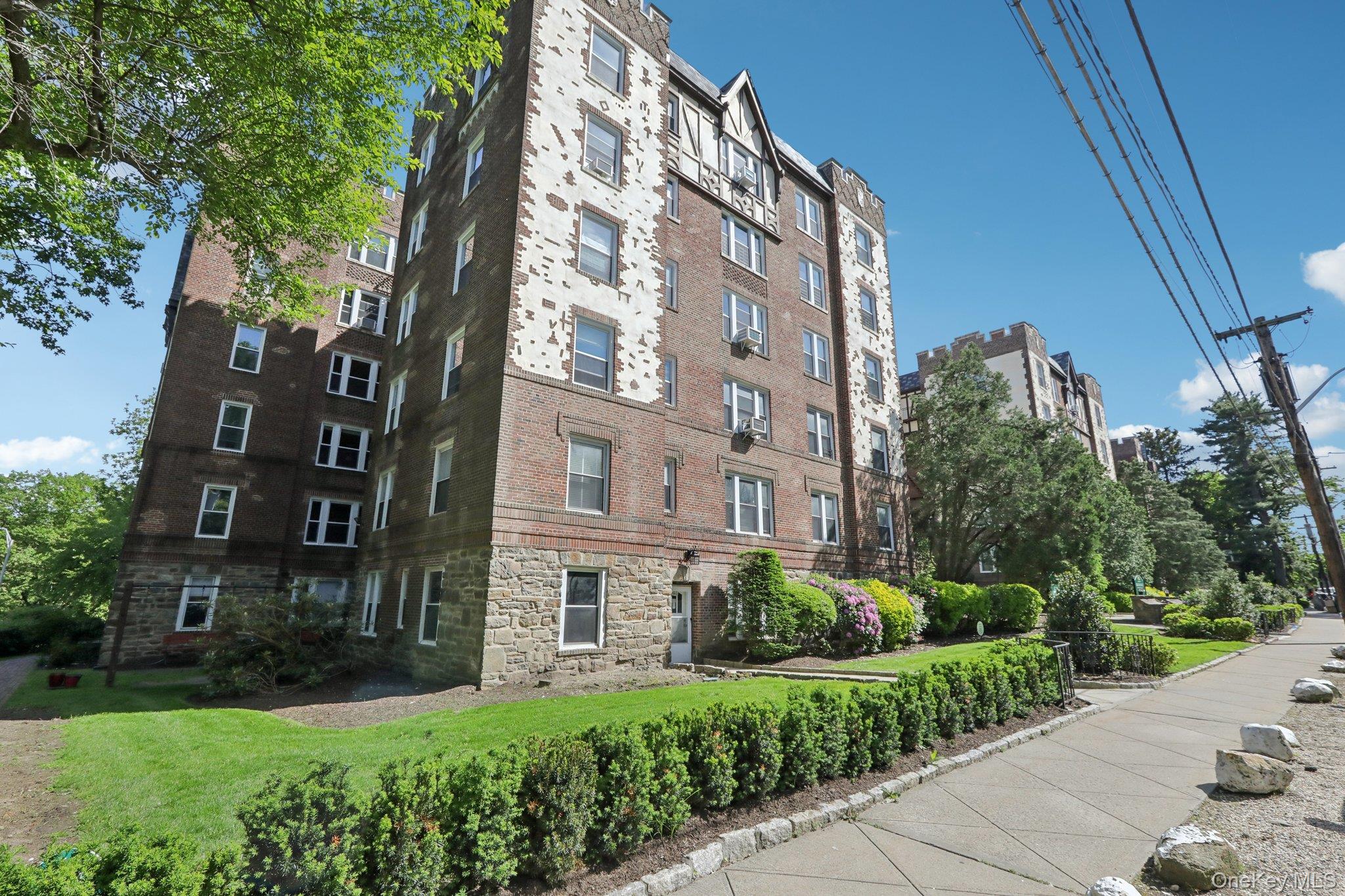 1470 Midland Avenue # 3O, Bronxville, NY 10708