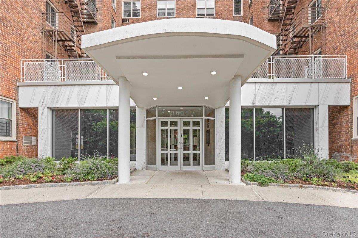 629 Kappock Street # 2A, Bronx, NY 10463