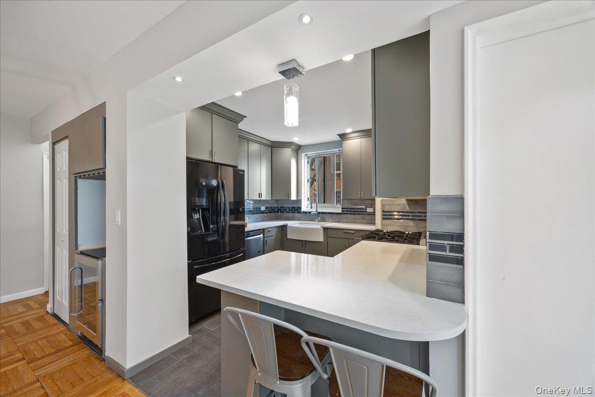 629 Kappock Street # 2A, Bronx, NY 10463