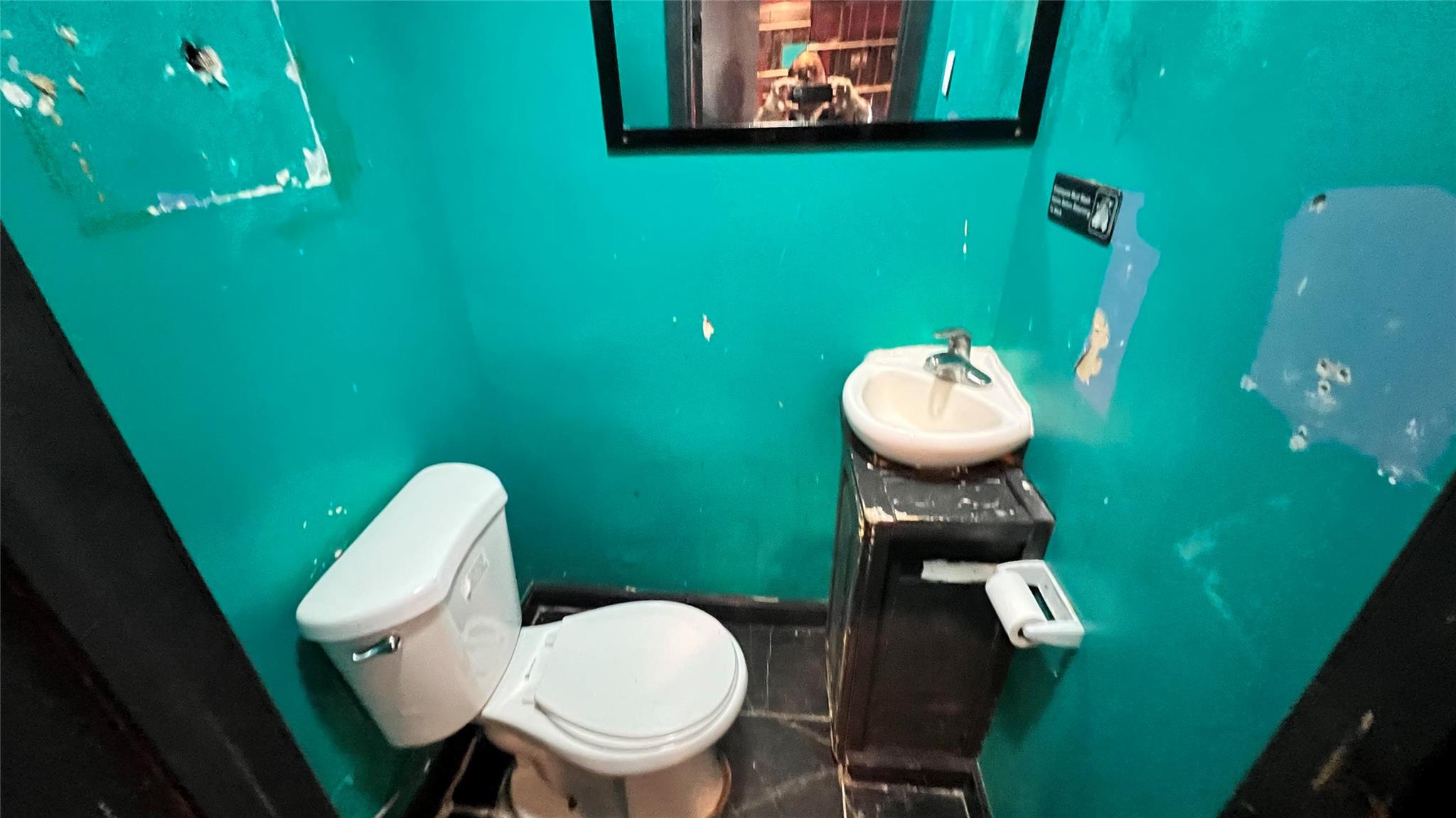 10607 Jamaica Avenue, Richmond Hill, NY 11418