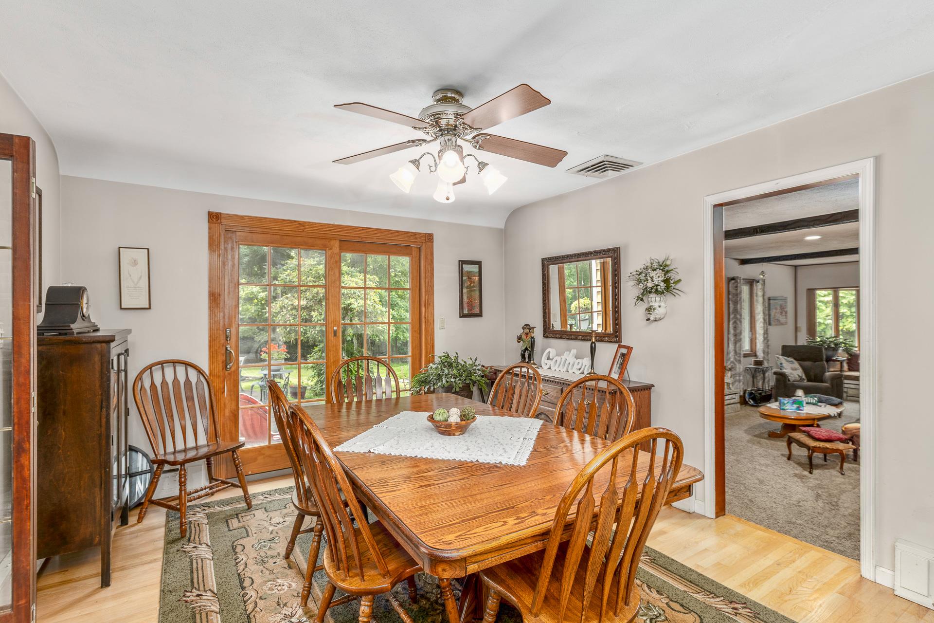 118 Harbor Road, Saint James, NY 11780