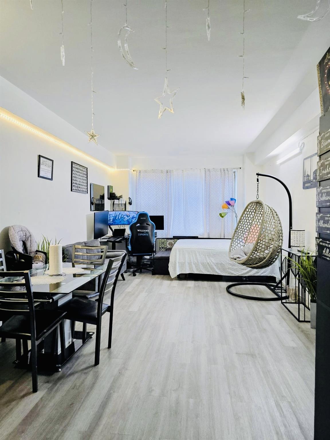 89-15 PARSON Boulevard # W-P, Jamaica, NY 11432