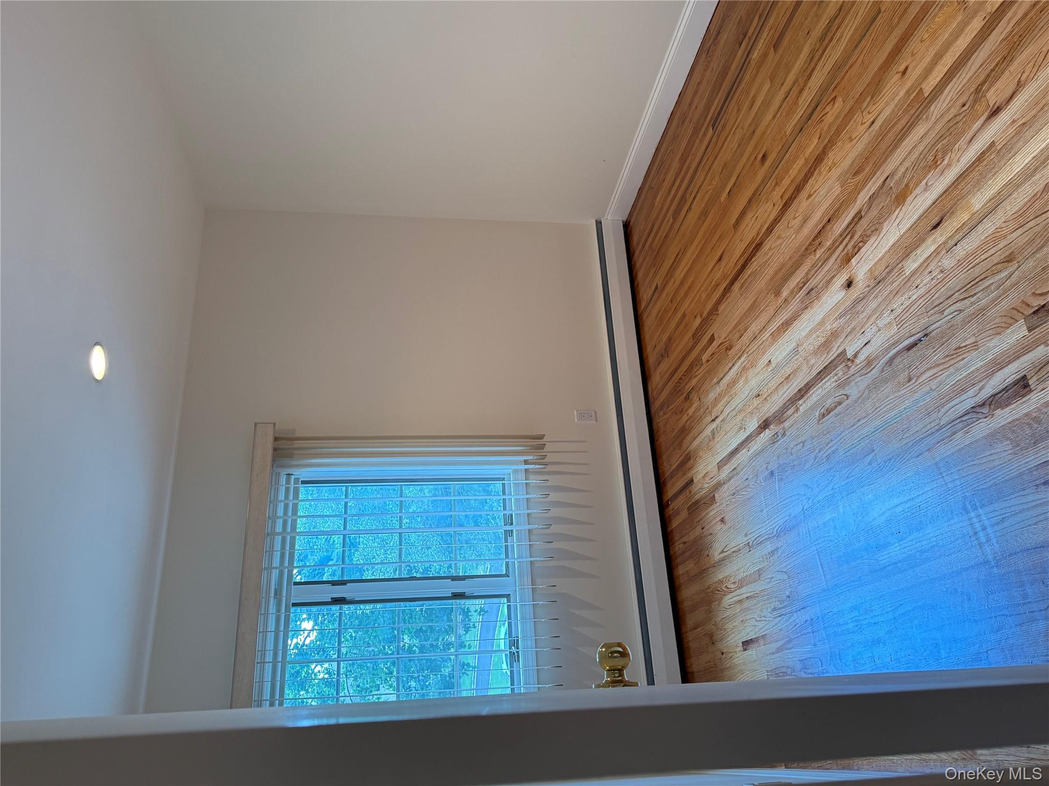 30 Dogwood Road # PVT HOUSE, Albertson, NY 11507