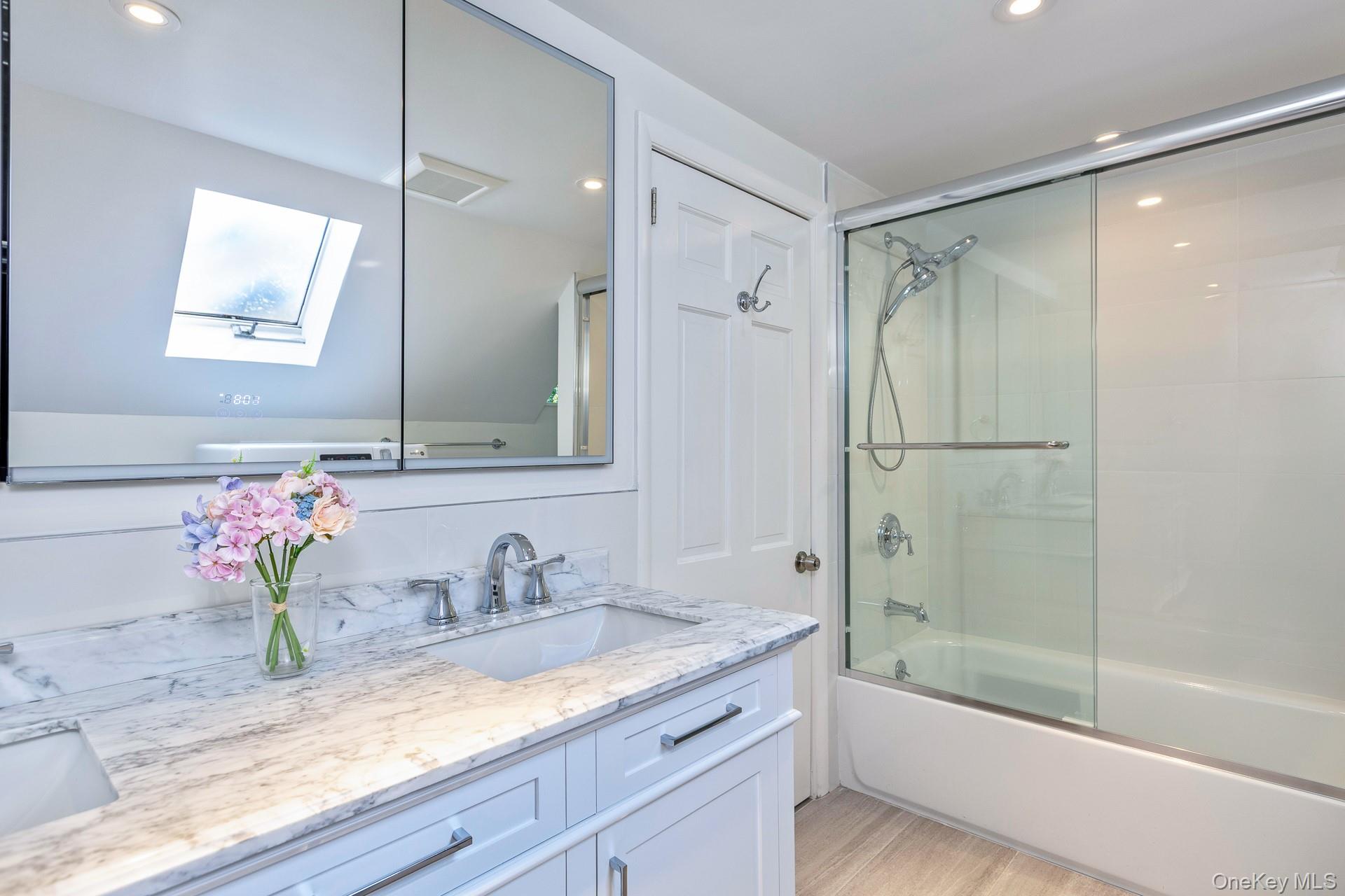 122 Main Street, Roslyn, NY 11576