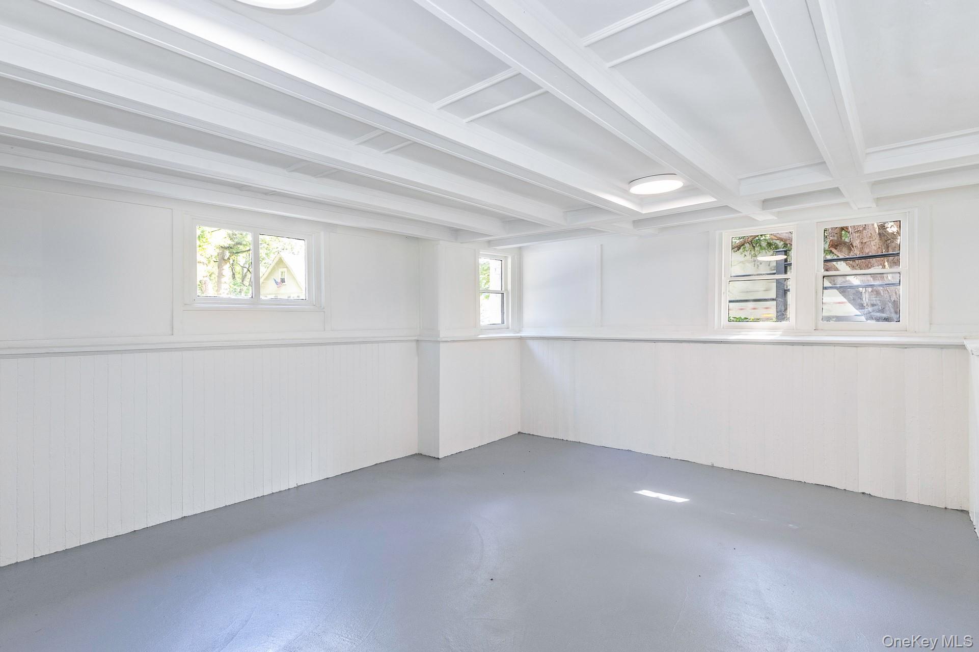 122 Main Street, Roslyn, NY 11576