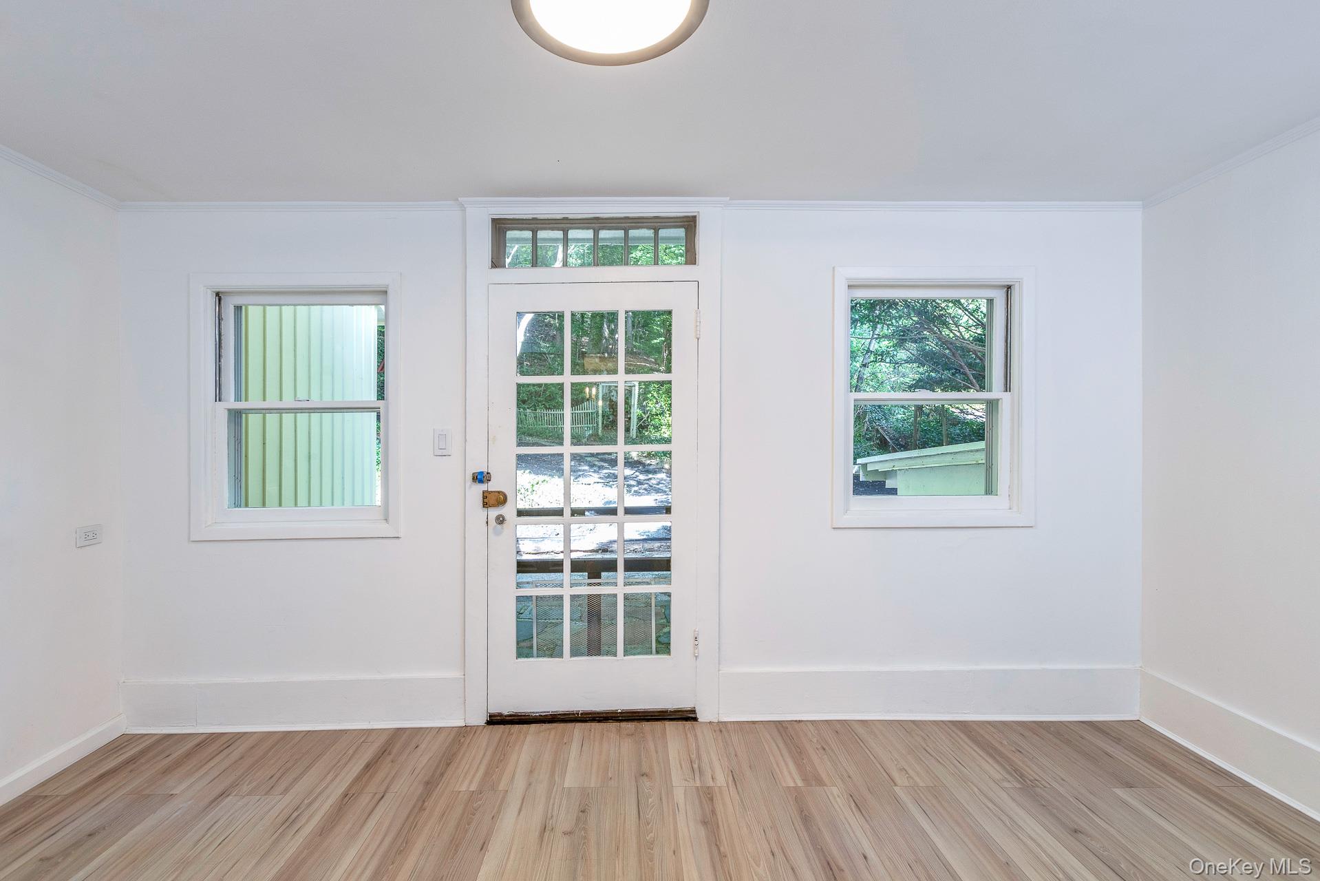 122 Main Street, Roslyn, NY 11576