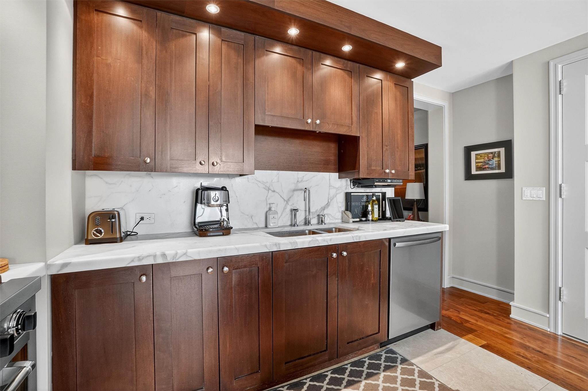 1 Renaissance Square # 14F, White Plains, NY 10601