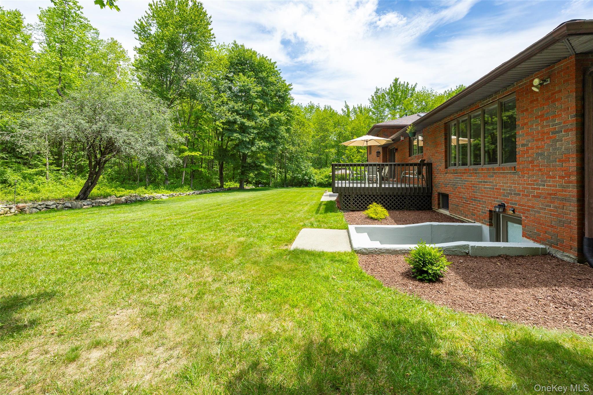 23 Lounsbury Drive, Baldwin Place, NY 10505