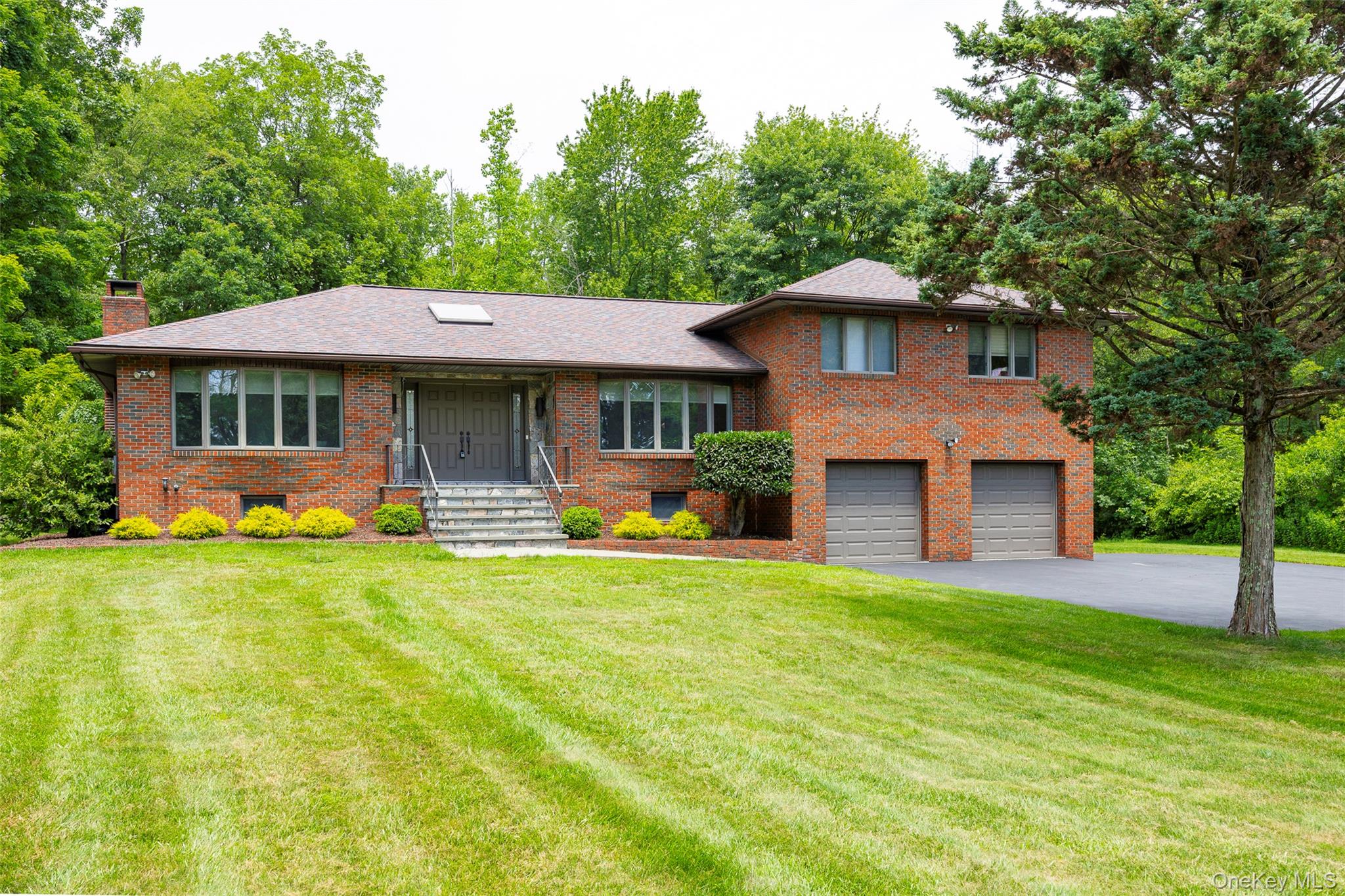 23 Lounsbury Drive, Baldwin Place, NY 10505