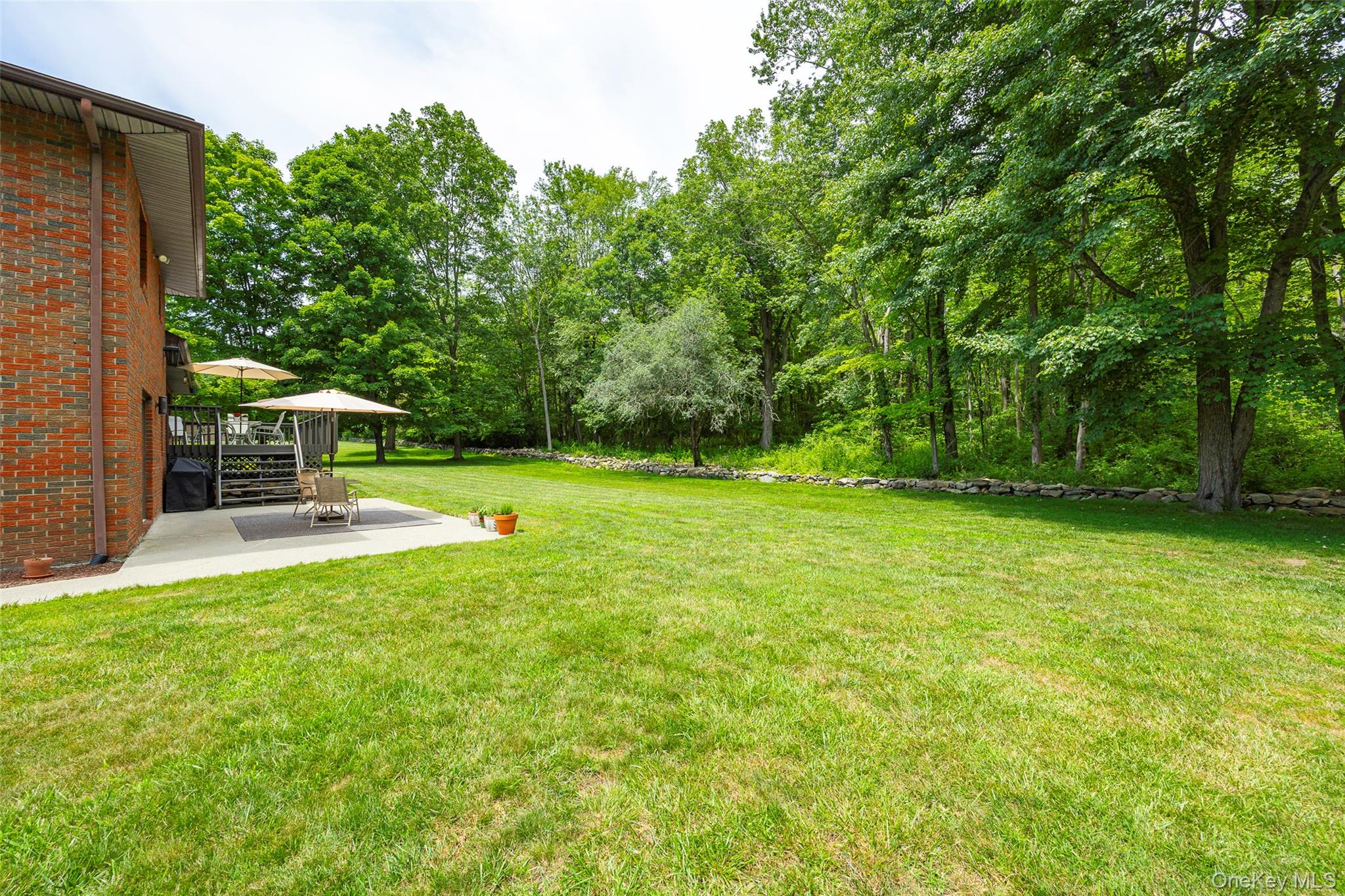 23 Lounsbury Drive, Baldwin Place, NY 10505