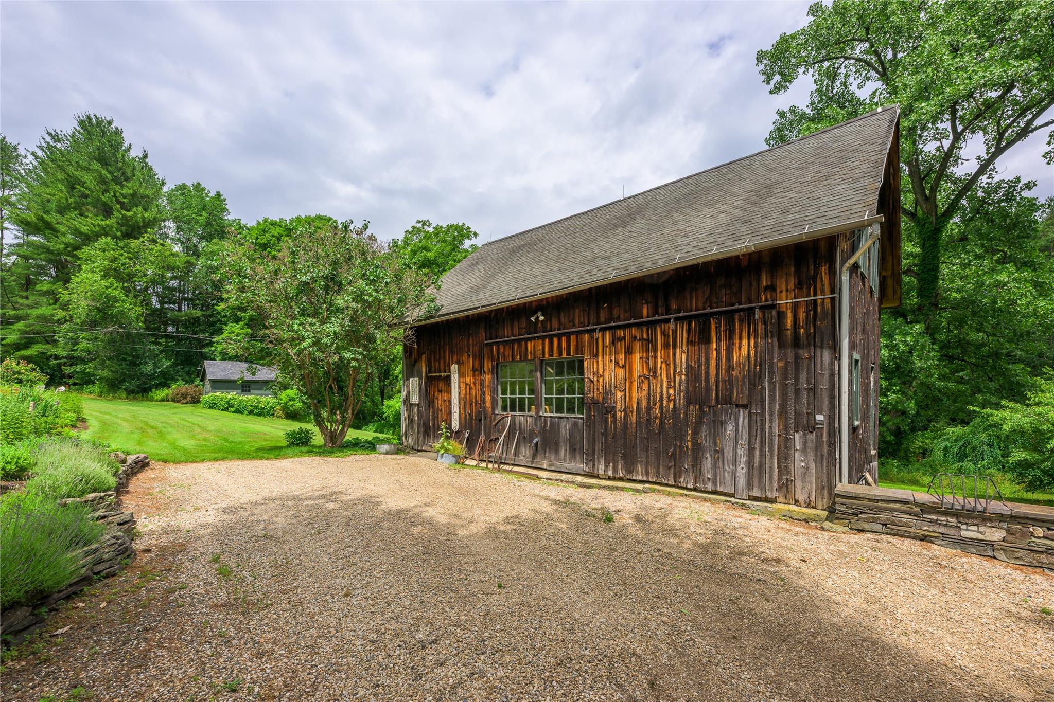 9960 Route 22, Hillsdale, NY 12529