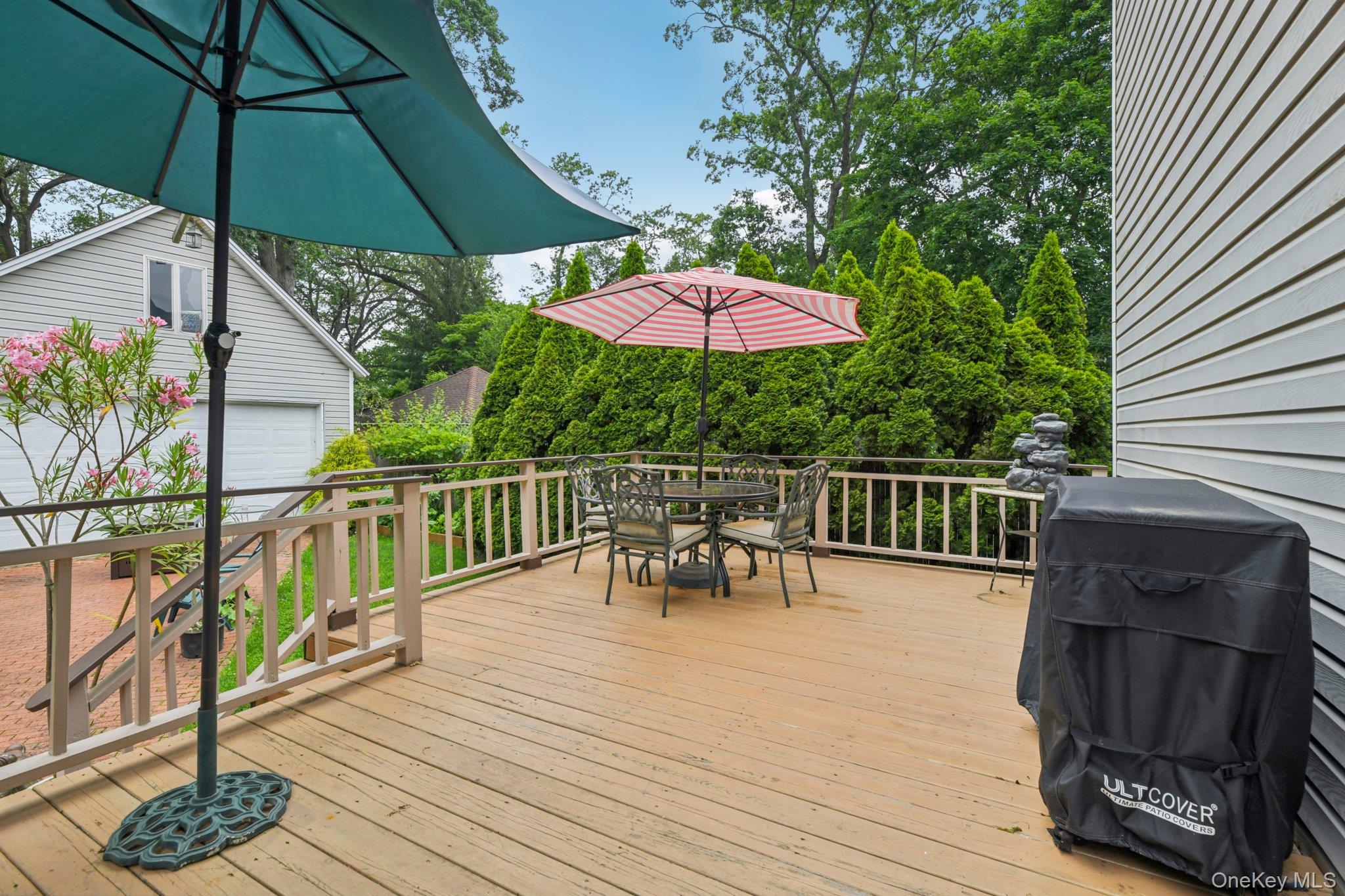 402 N Village Avenue, Rockville Centre, NY 11570