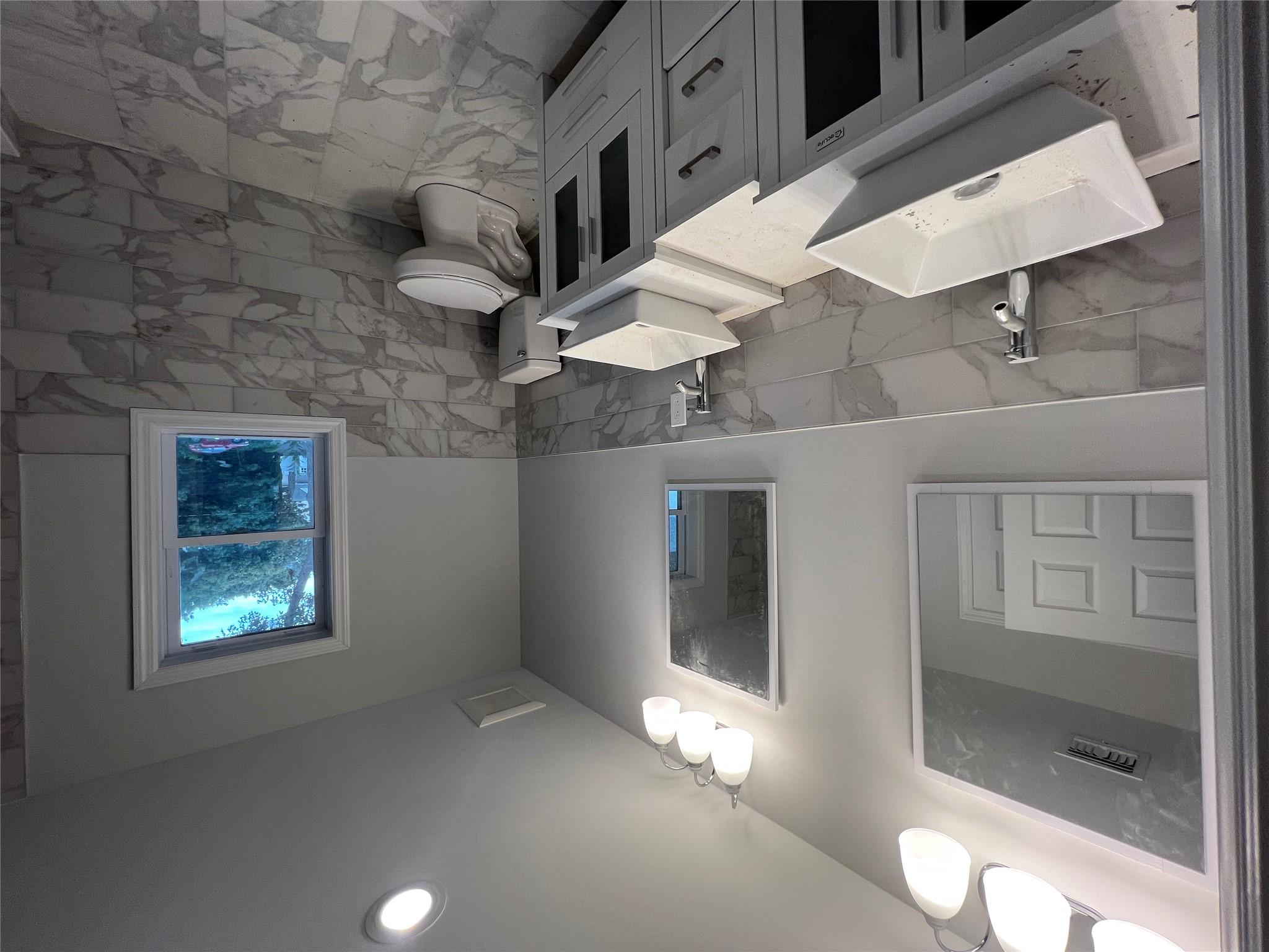 N / C Blue Point Road, Farmingville, NY 11738