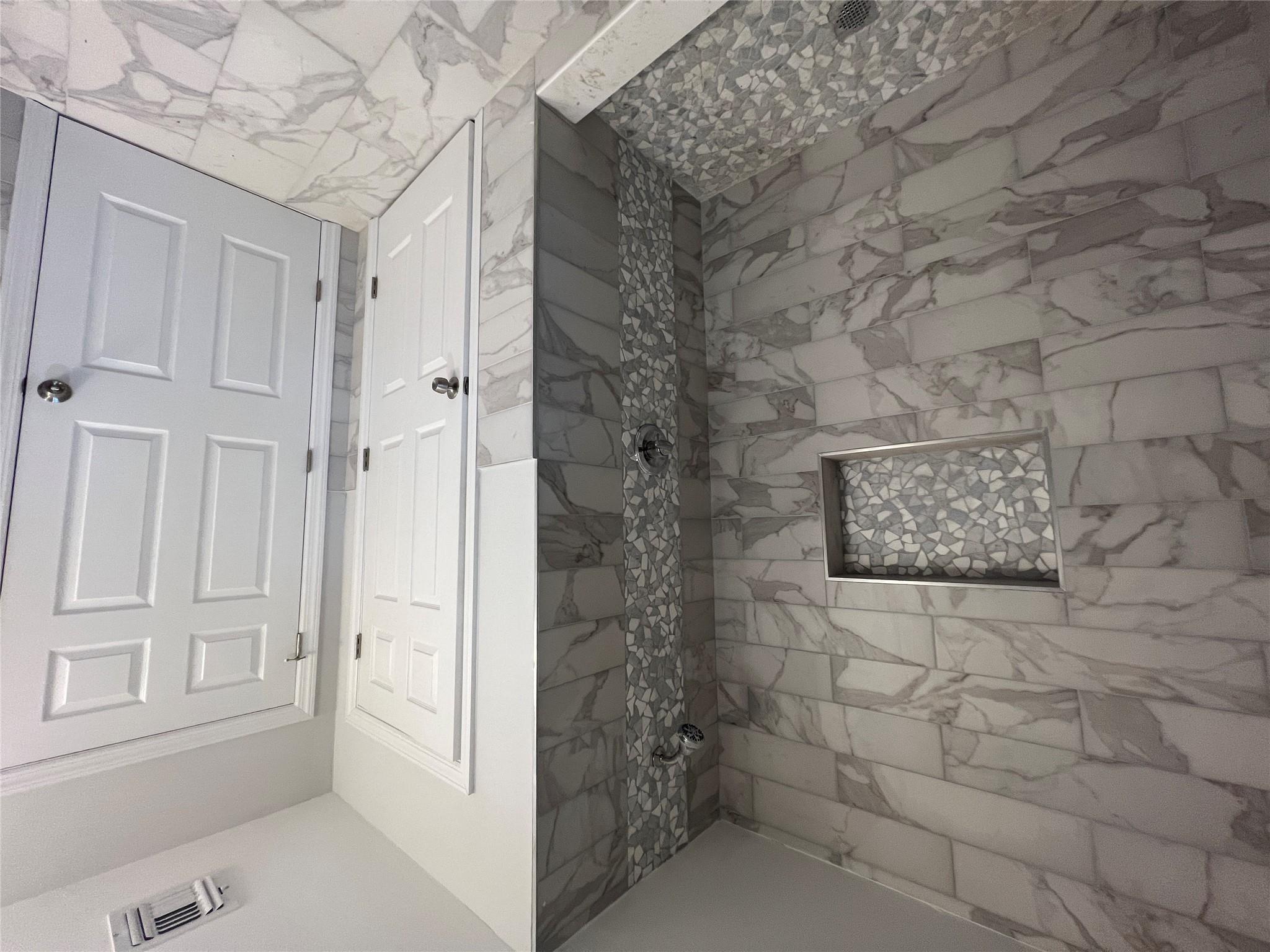 N / C Blue Point Road, Farmingville, NY 11738