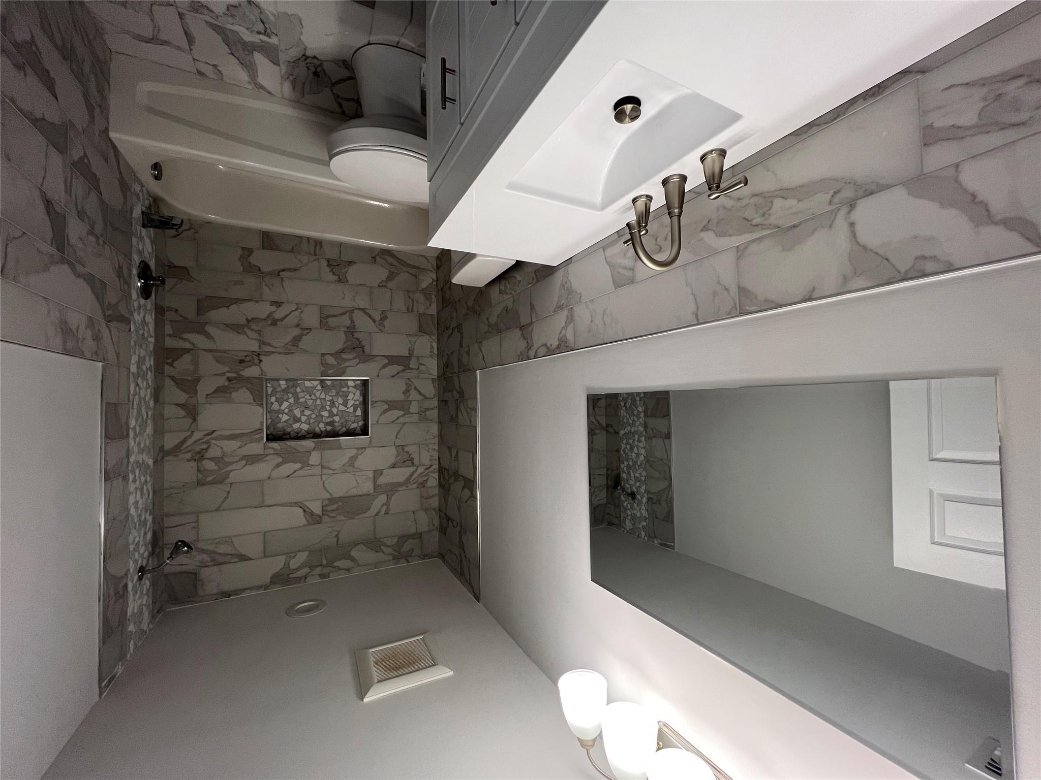 N / C Blue Point Road, Farmingville, NY 11738