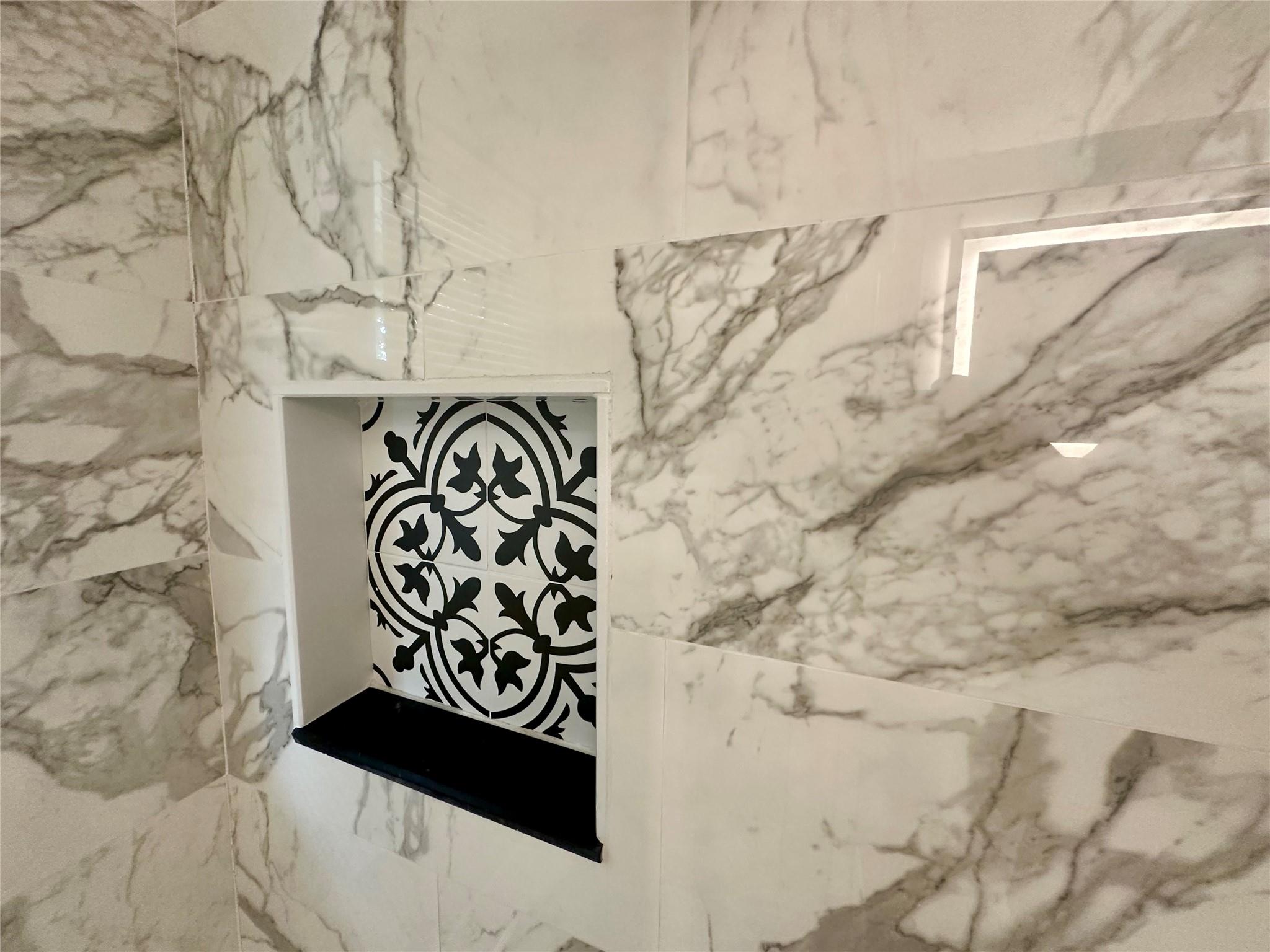 1070 Spur Drive S, Islip, NY 11706