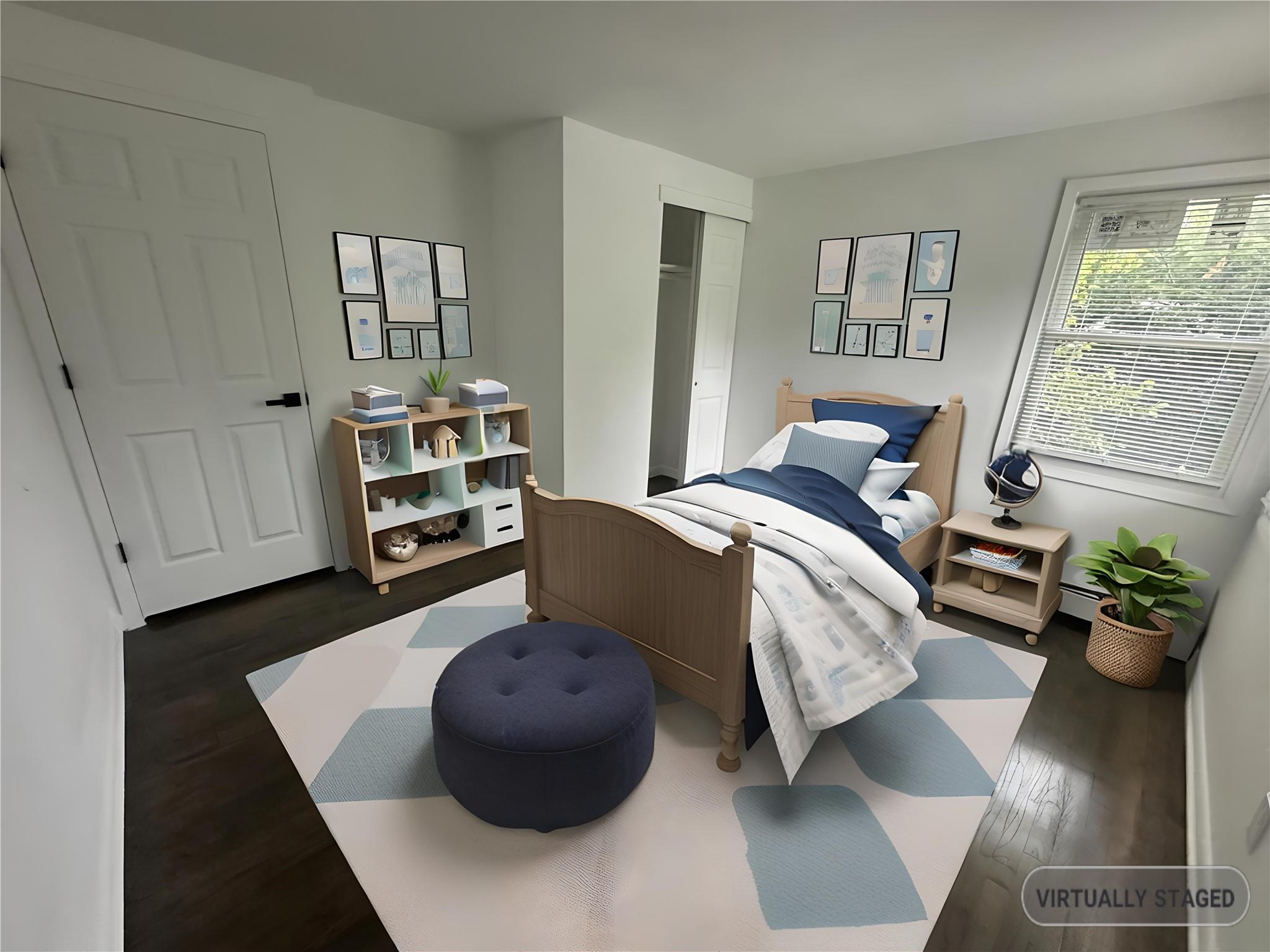 1070 Spur Drive S, Islip, NY 11706