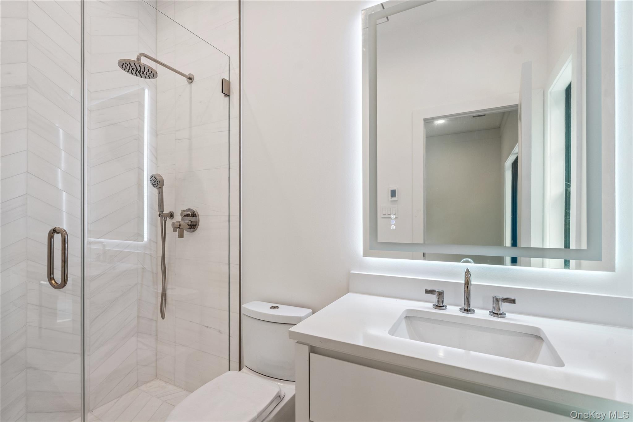 63 Fruitledge Road, Brookville, NY 11545