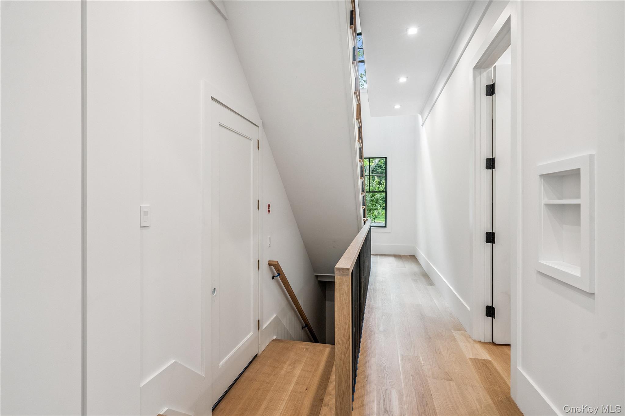 63 Fruitledge Road, Brookville, NY 11545