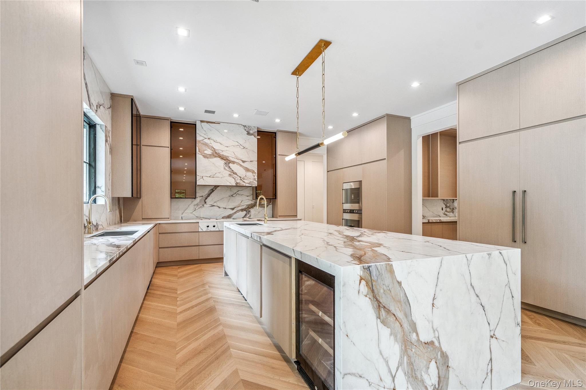 63 Fruitledge Road, Brookville, NY 11545