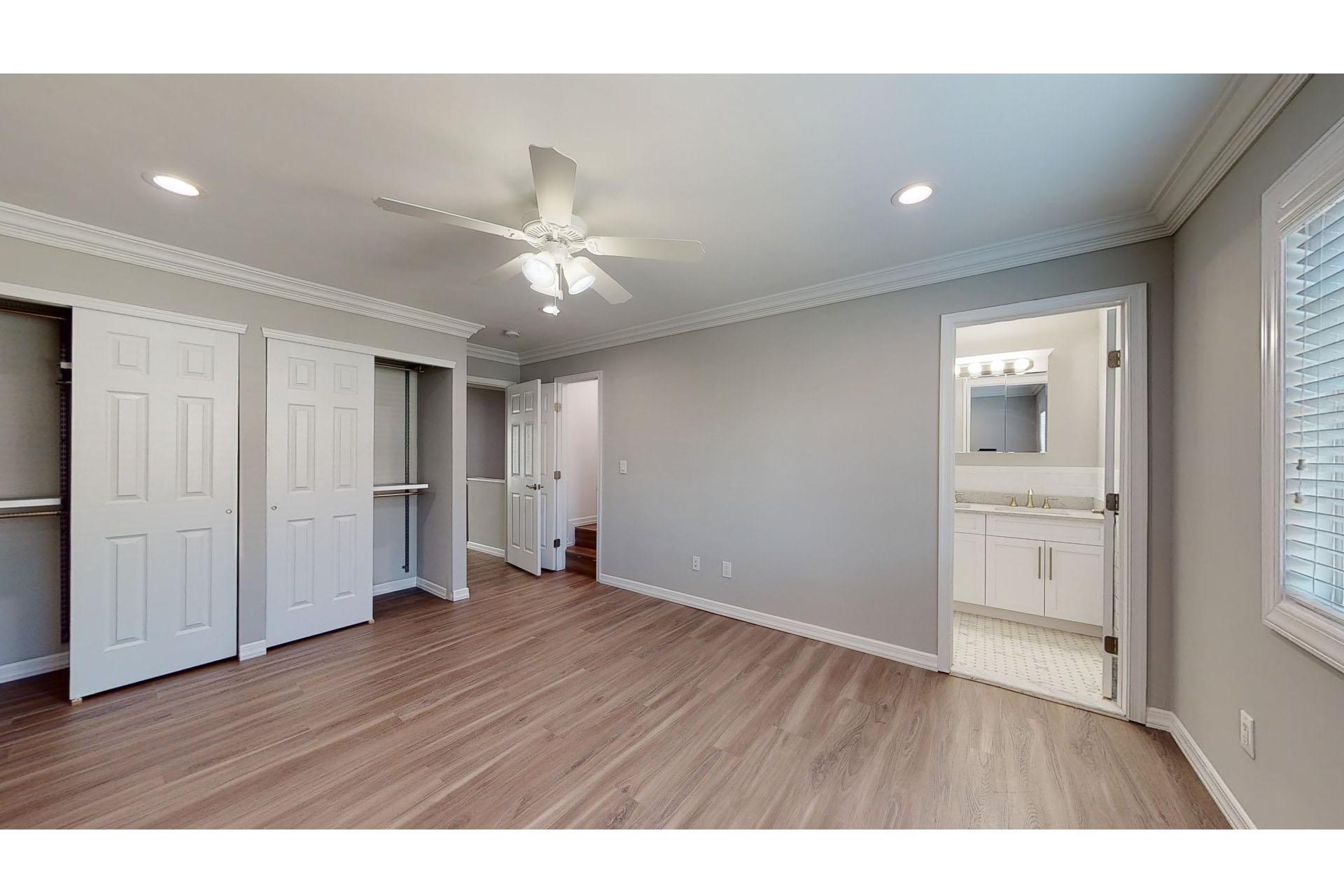 100 Saddle Cove Road # 606, Bohemia, NY 11716