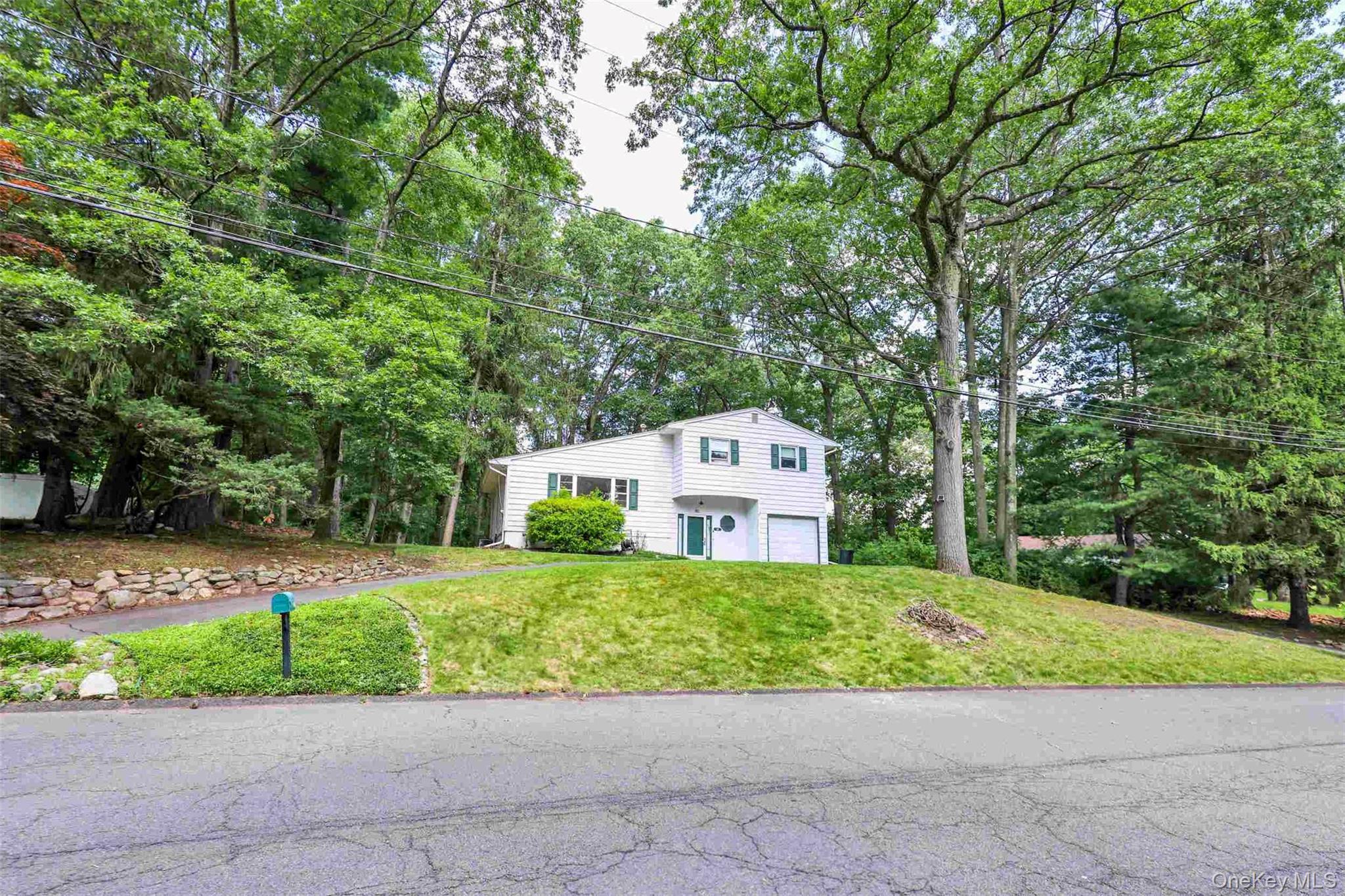 18 Fleetwood Avenue, Spring Valley, NY 10977