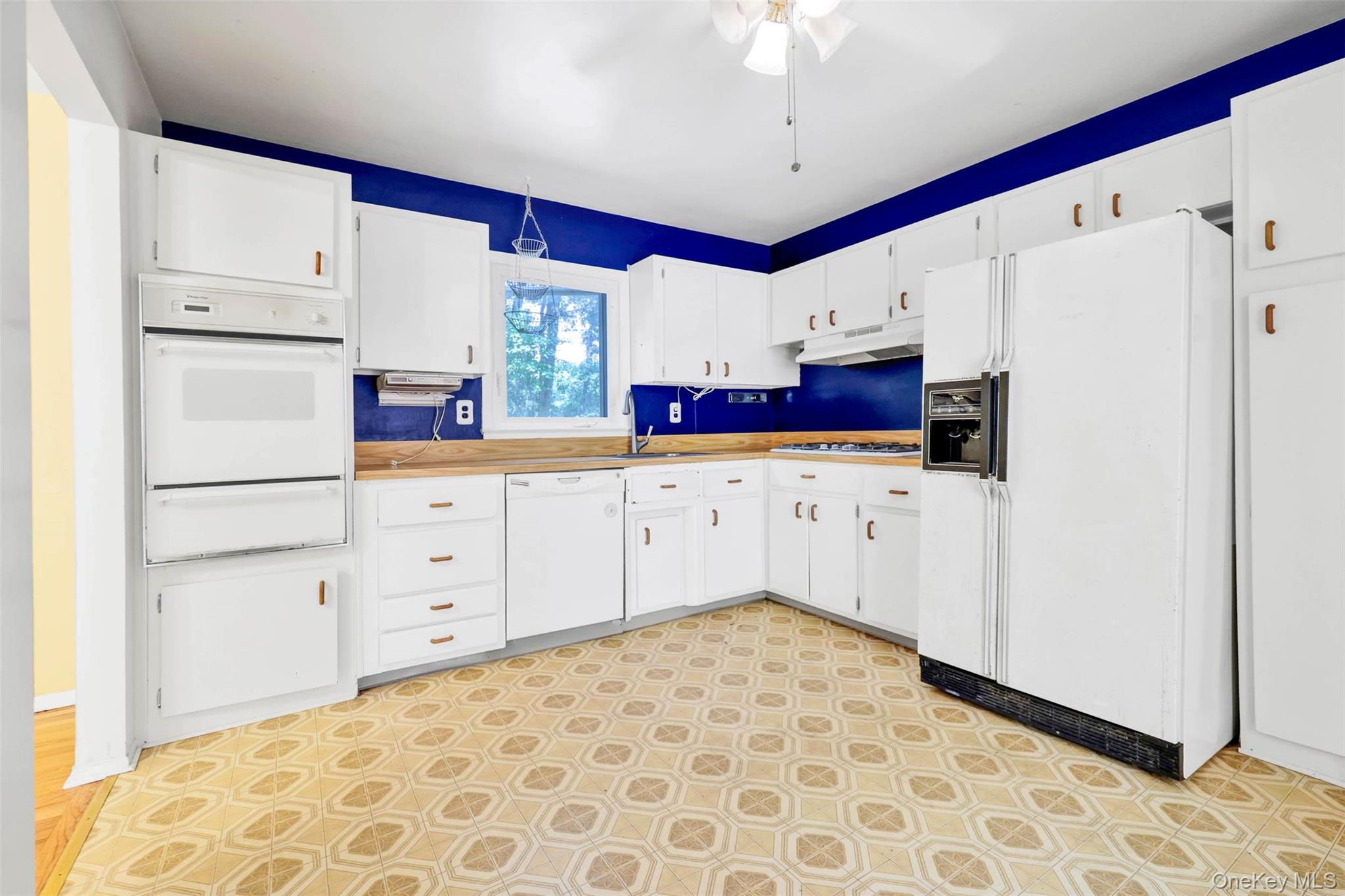 18 Fleetwood Avenue, Spring Valley, NY 10977