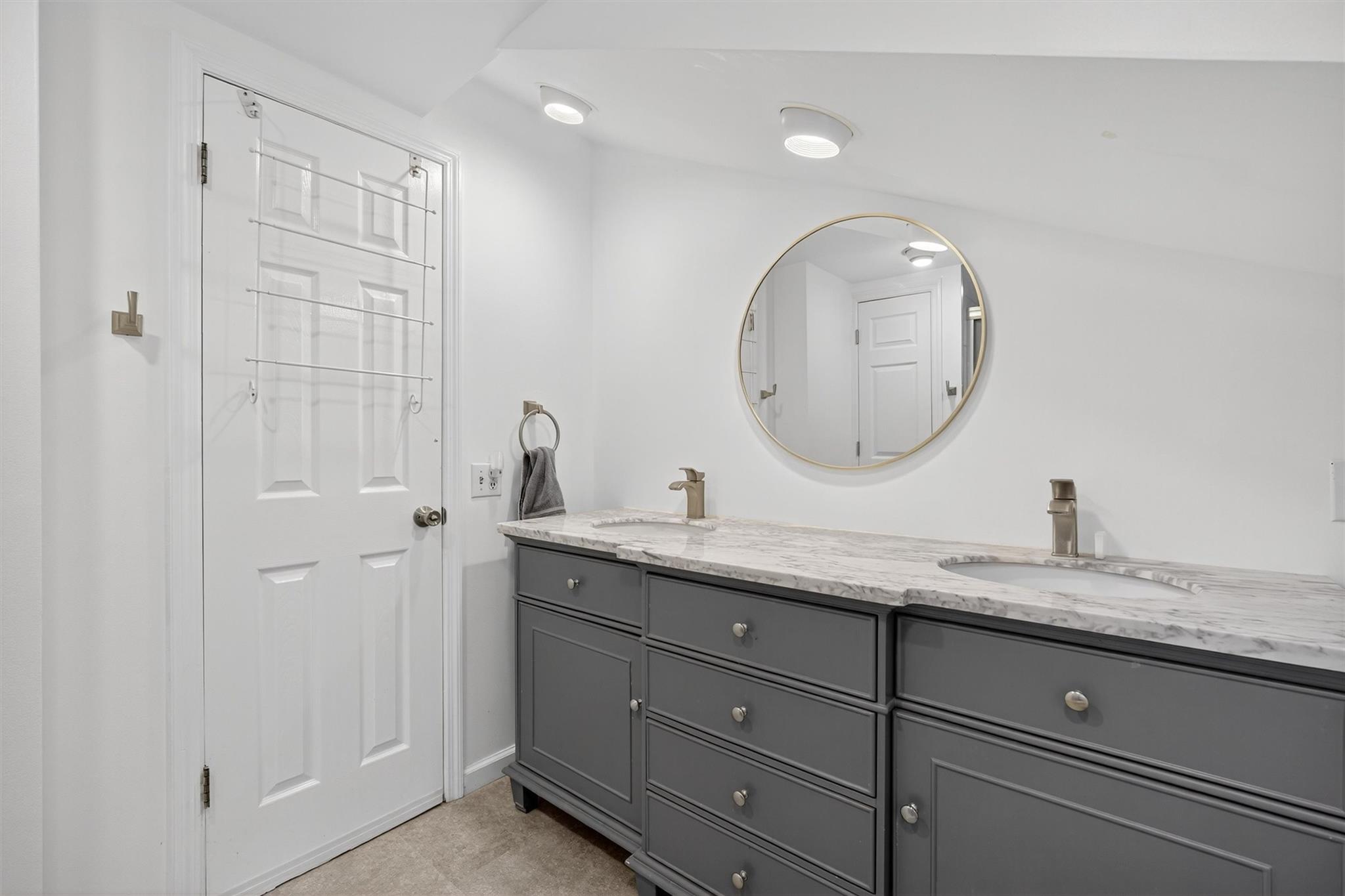 7 TERRA NOVA Drive, Hopewell Junction, NY 12533