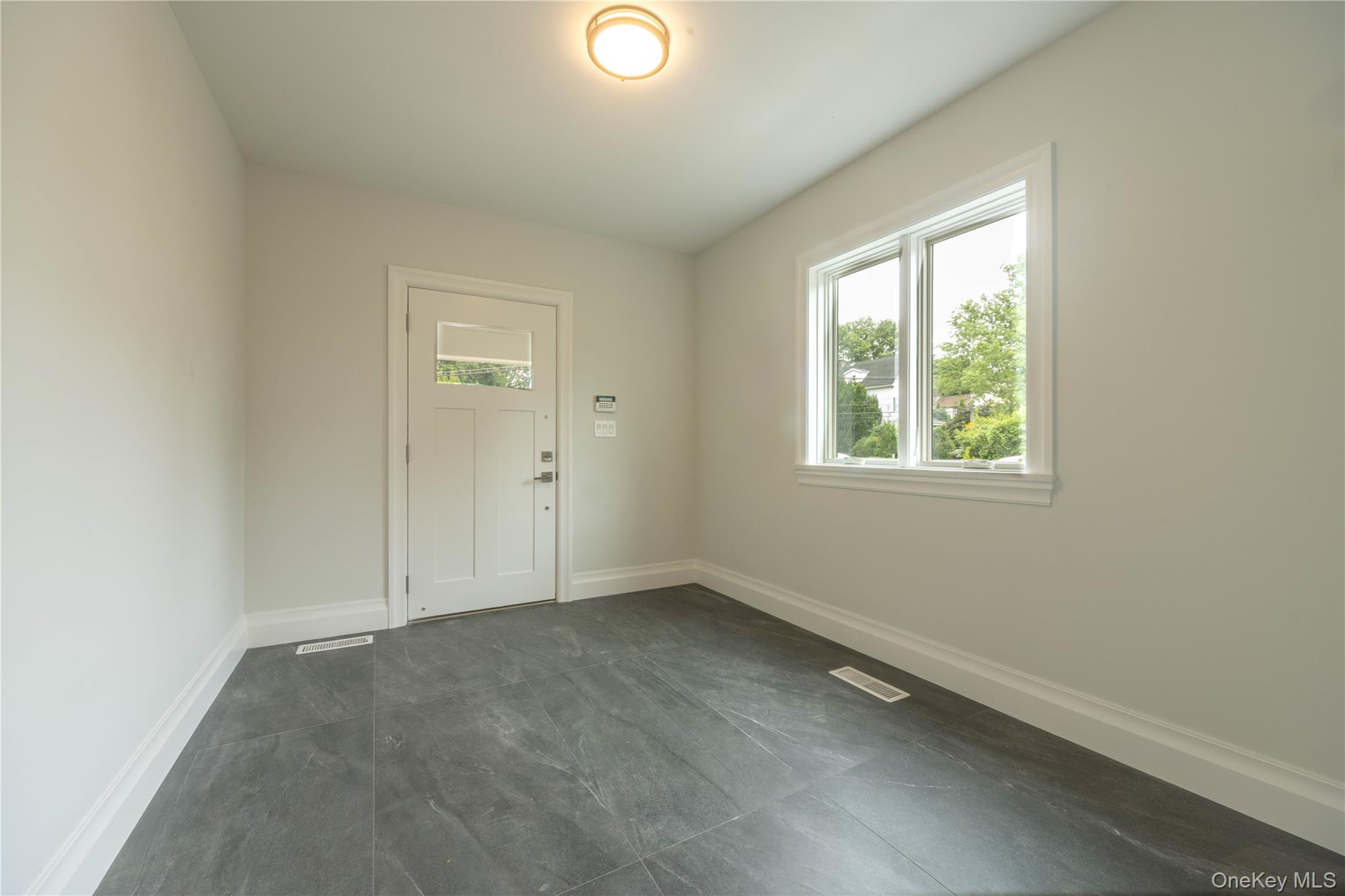 138 Mount Joy Place, New Rochelle, NY 10801