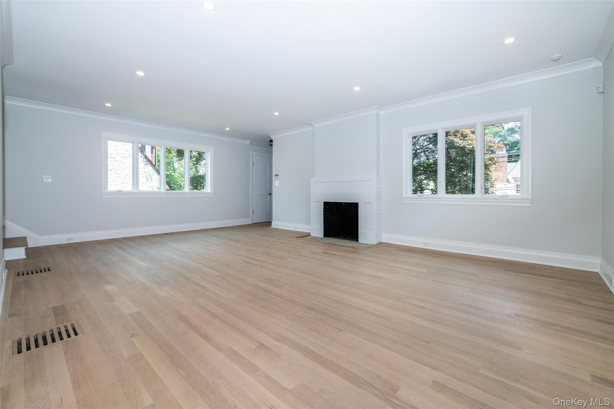 138 Mount Joy Place, New Rochelle, NY 10801