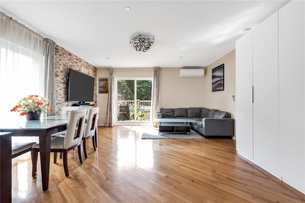 135 28th Avenue # 2A, Brooklyn, NY 11214