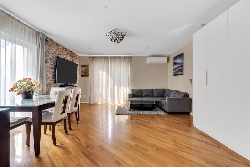 135 28th Avenue # 2A, Brooklyn, NY 11214