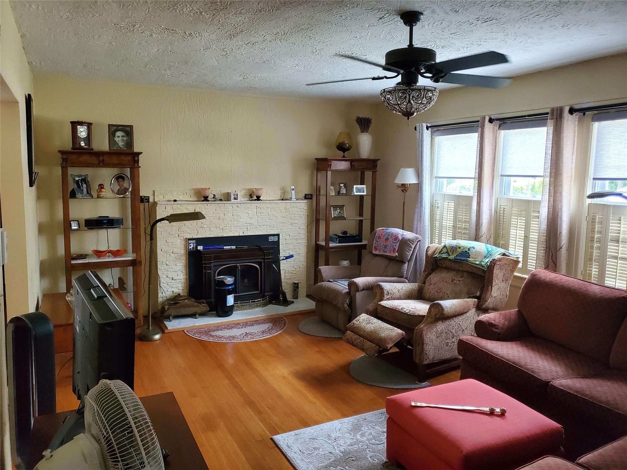 42-03 Westmoreland Street, Little Neck, NY 11363