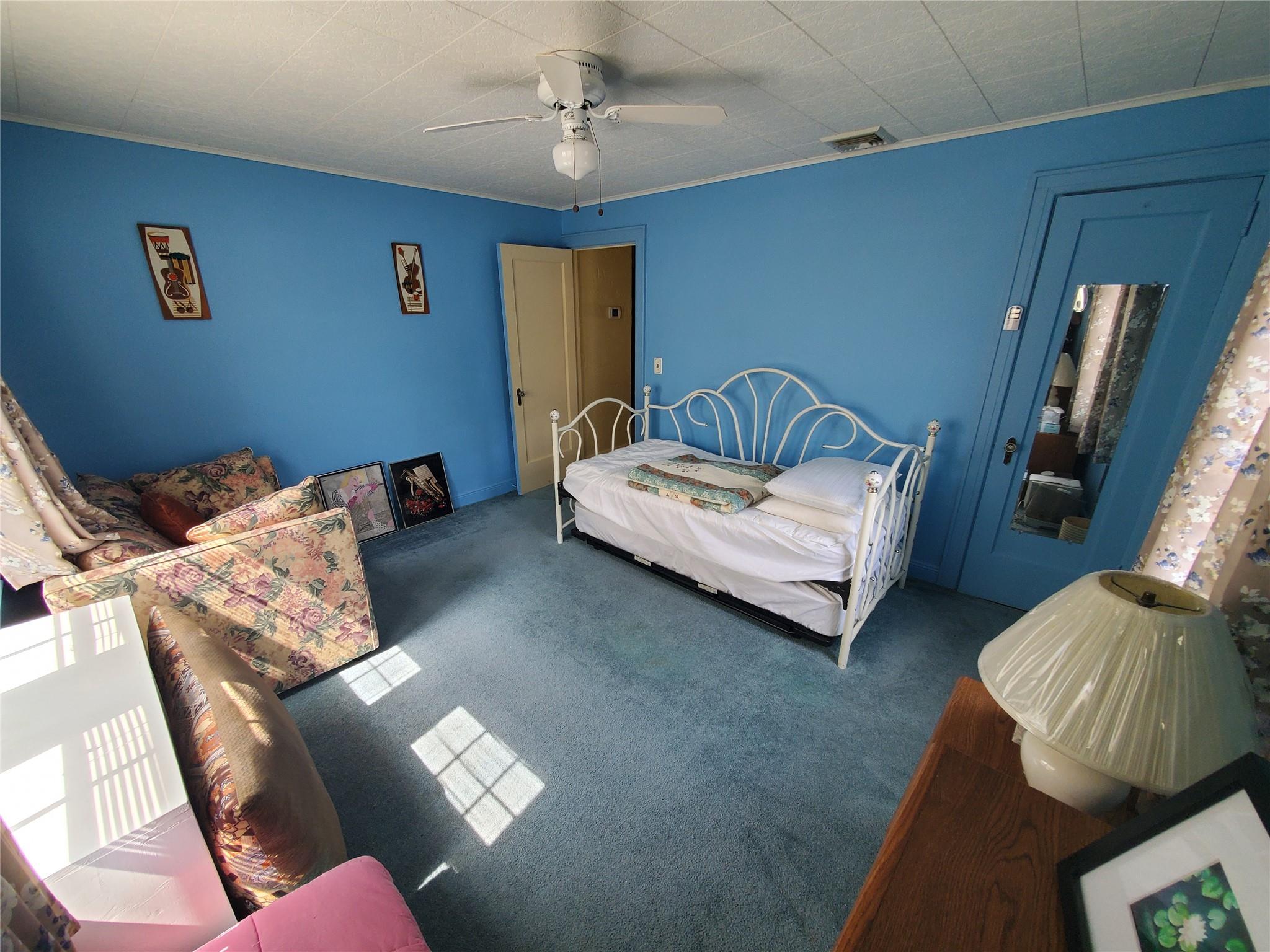 42-03 Westmoreland Street, Little Neck, NY 11363