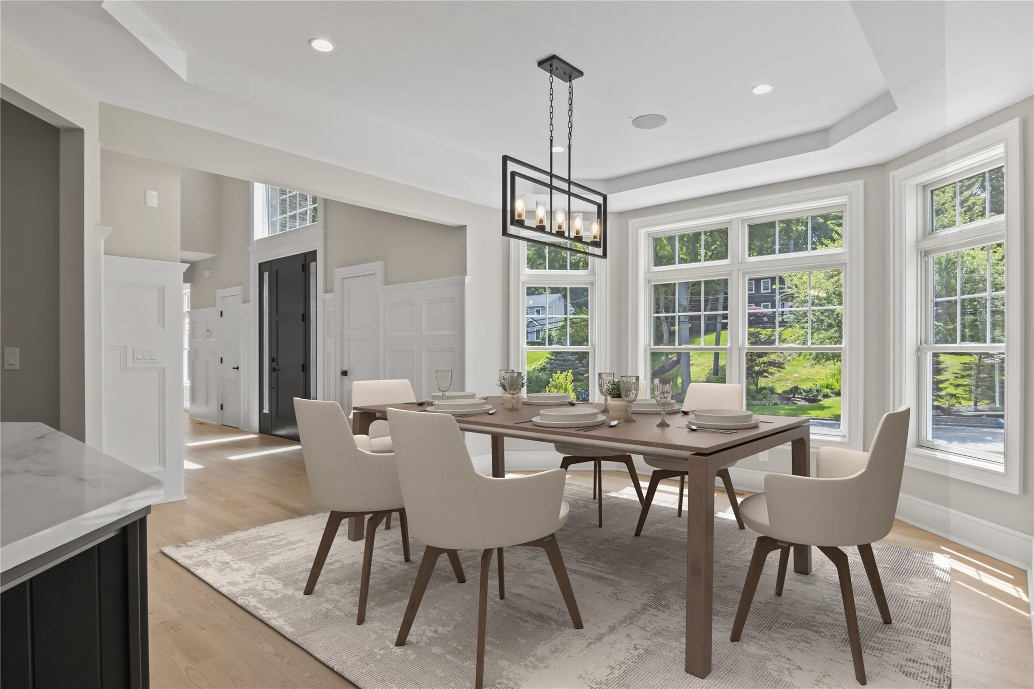 28 Meadow Glen Road, Northport, NY 11768