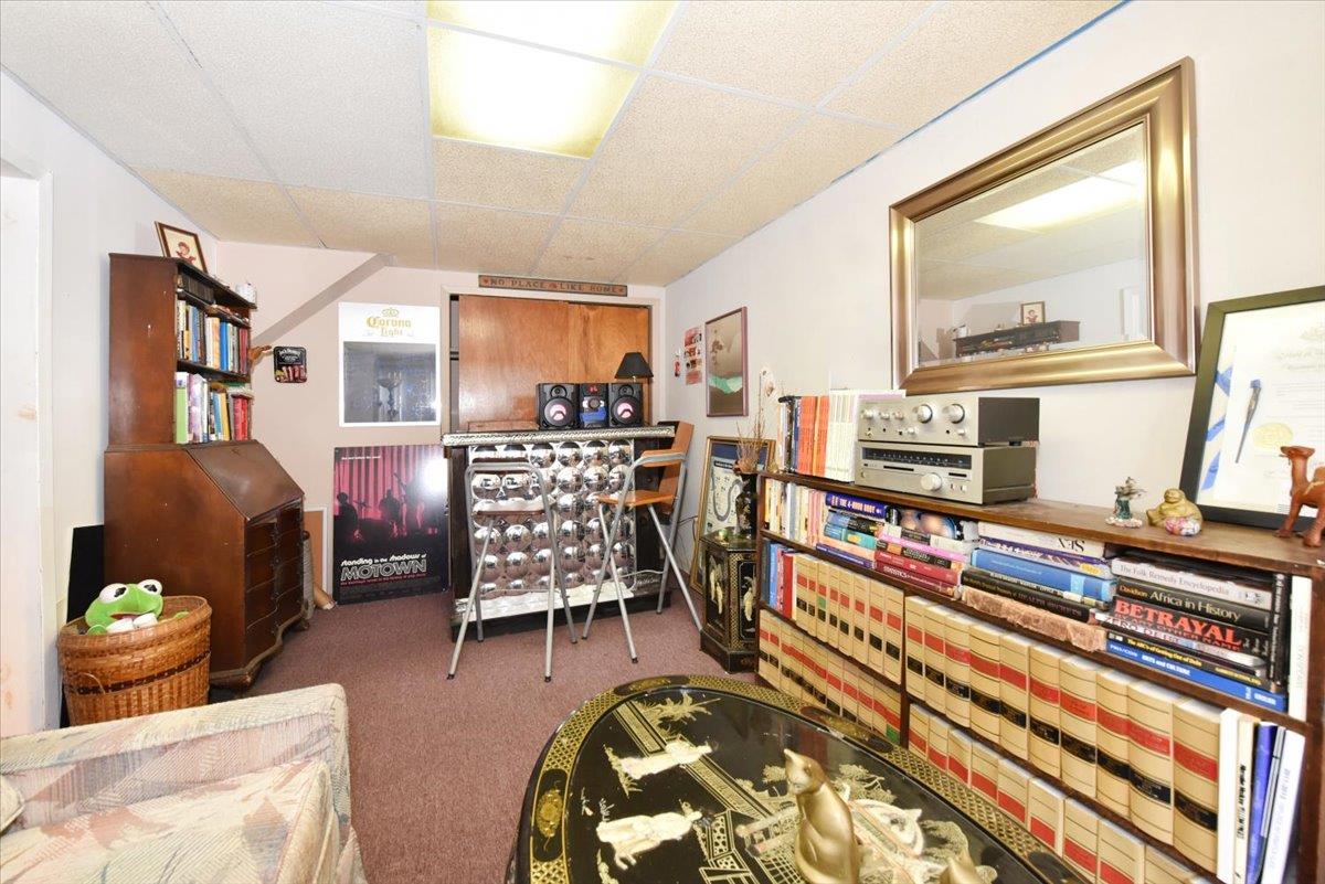 102-35 187th Street, Hollis, NY 11423