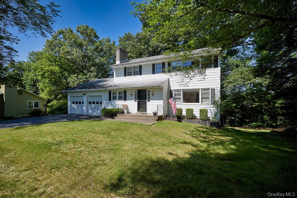 152 Bart Drive, Poughkeepsie, NY 12603